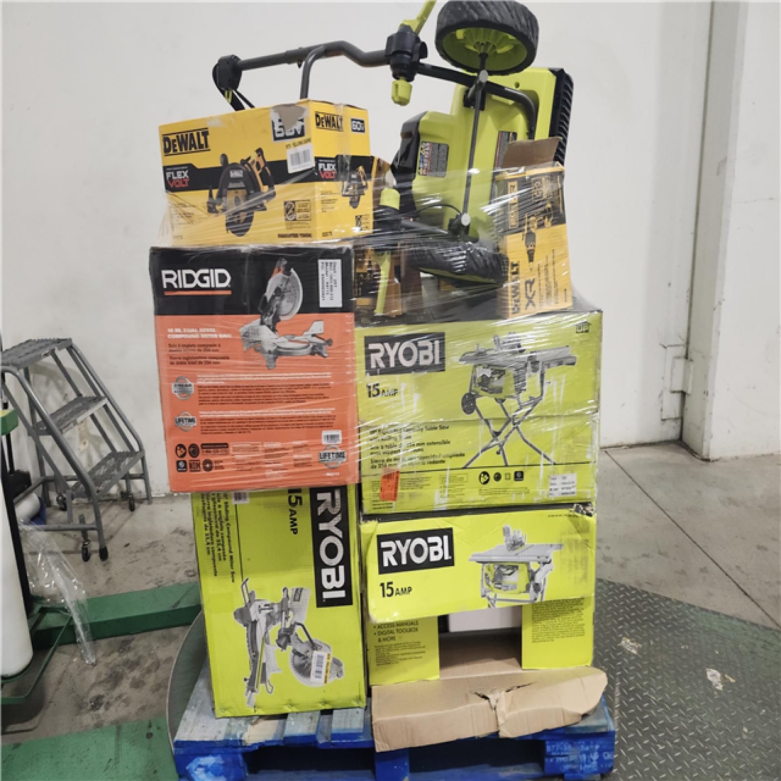 Dallas Location - As-Is Tool Pallet