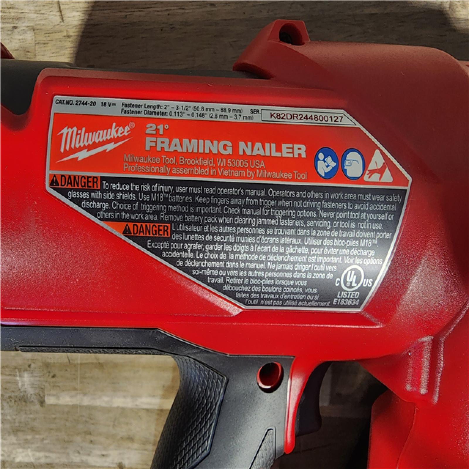 HOUSTON LOCATION - AS-IS (APPEARS LIKE NEW) Milwaukee 2744-20 M18 FUEL 3-1/2 in. 18-Volt 21-Degree Lithium-Ion Brushless Cordless Framing Nailer (Tool-Only)