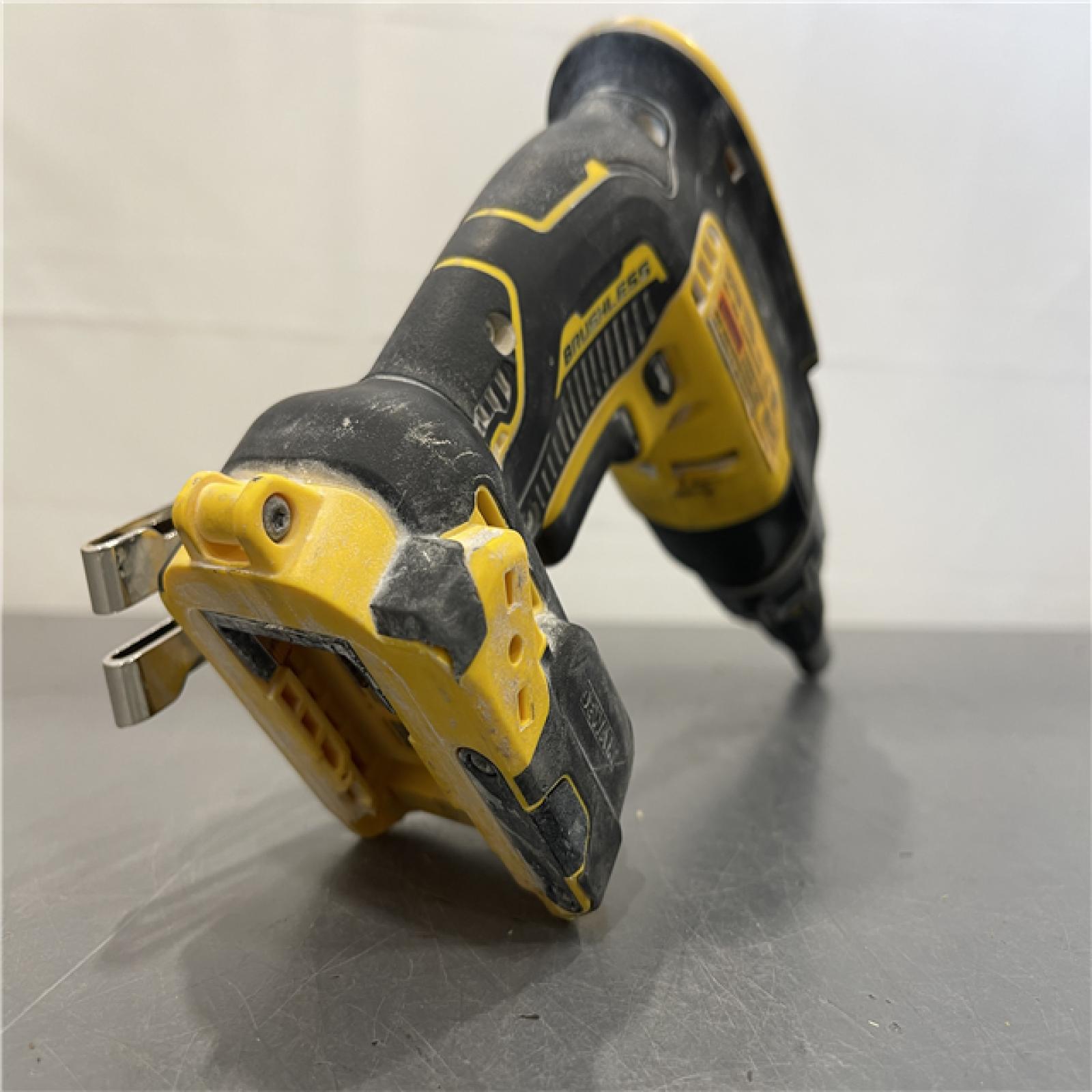 AS-IS - DeWalt 20V MAX XR Brushless Cordless Drywall Screw Gun