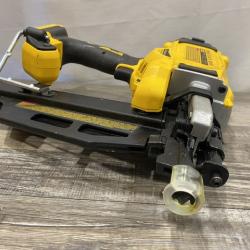 AS-IS DEWALT 20-Volt 21° Cordless Framing Nailer (Tool-Only)