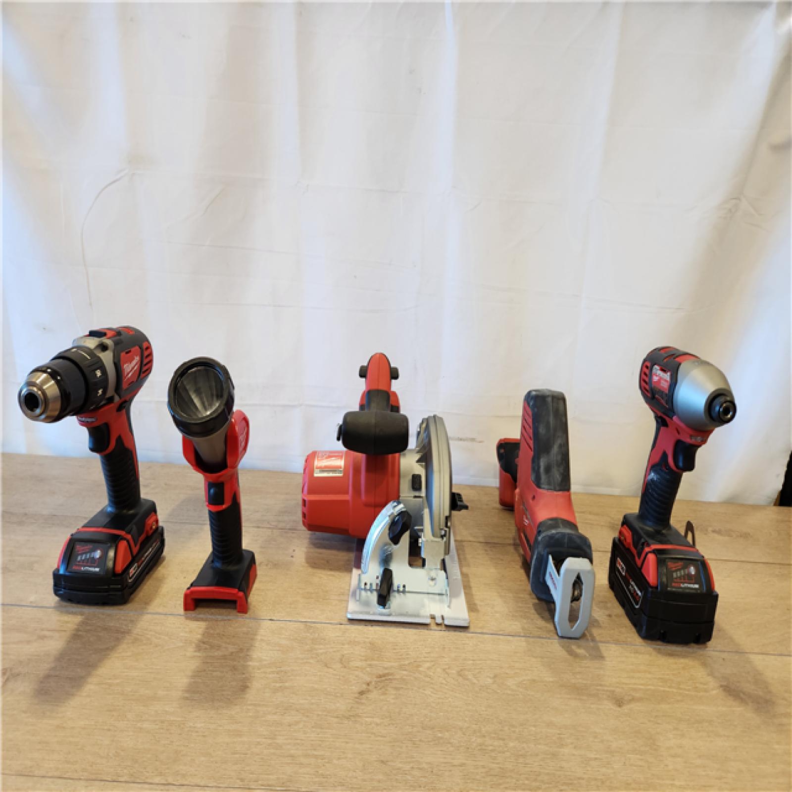 AS-IS- Milwaukee M18 18V Lithium-Ion Cordless 5 Tool Combo Kit
