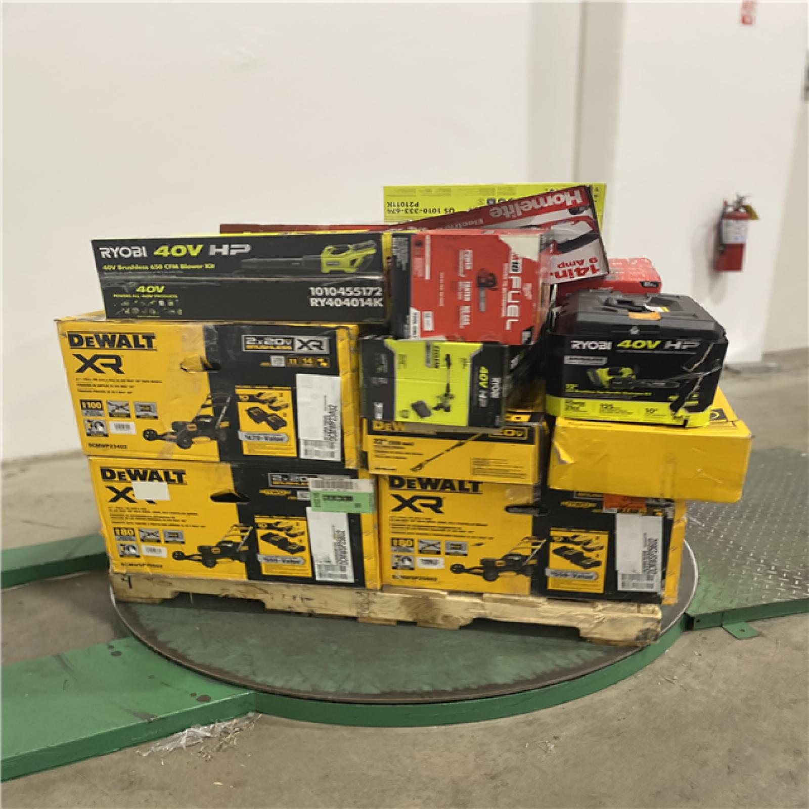 Dallas Location - As-Is Tool Pallet