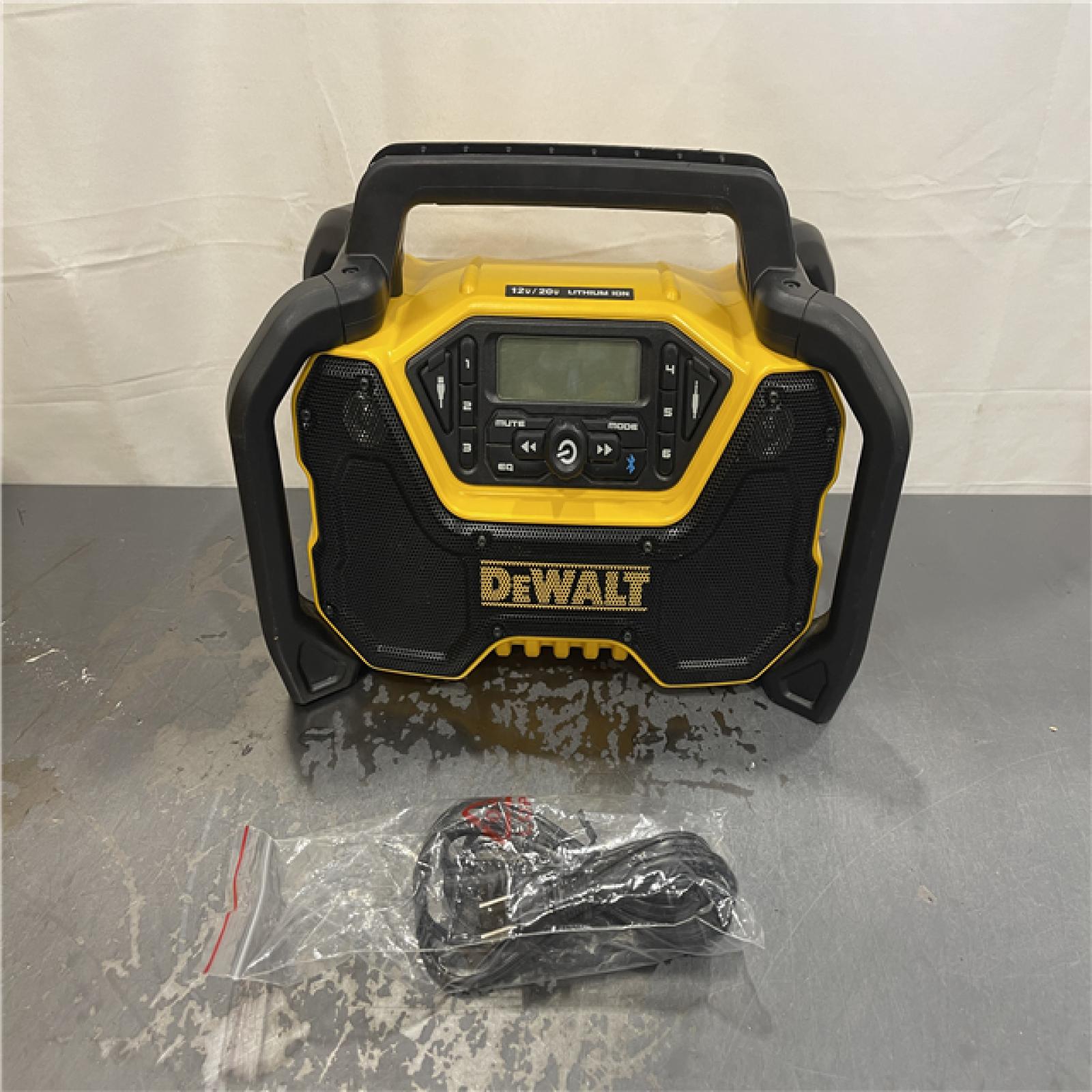 AS-IS - DeWalt 20V MAX Compact Cordless Bluetooth Radio