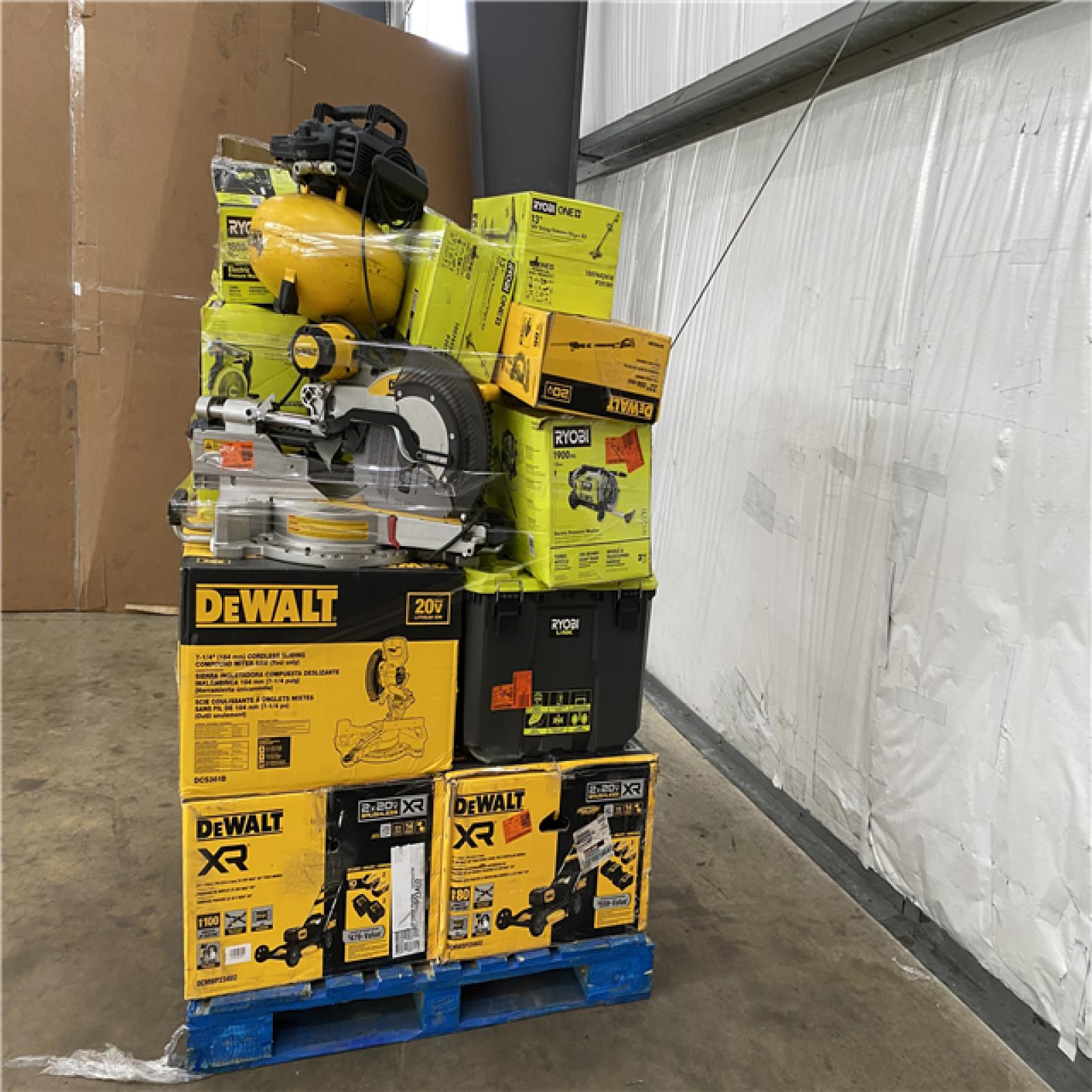 Houston Location AS IS - Tool Pallet