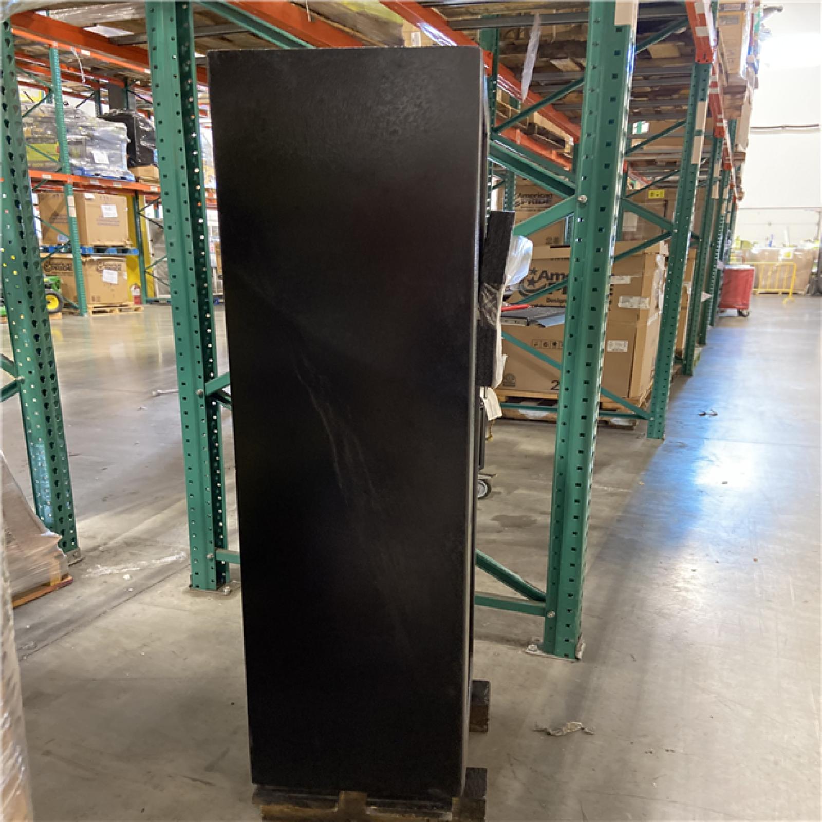 DALLAS LOCATION - STACK-ON Siege 12-Gun Fireproof with Electronic Lock Gun Safe, Black