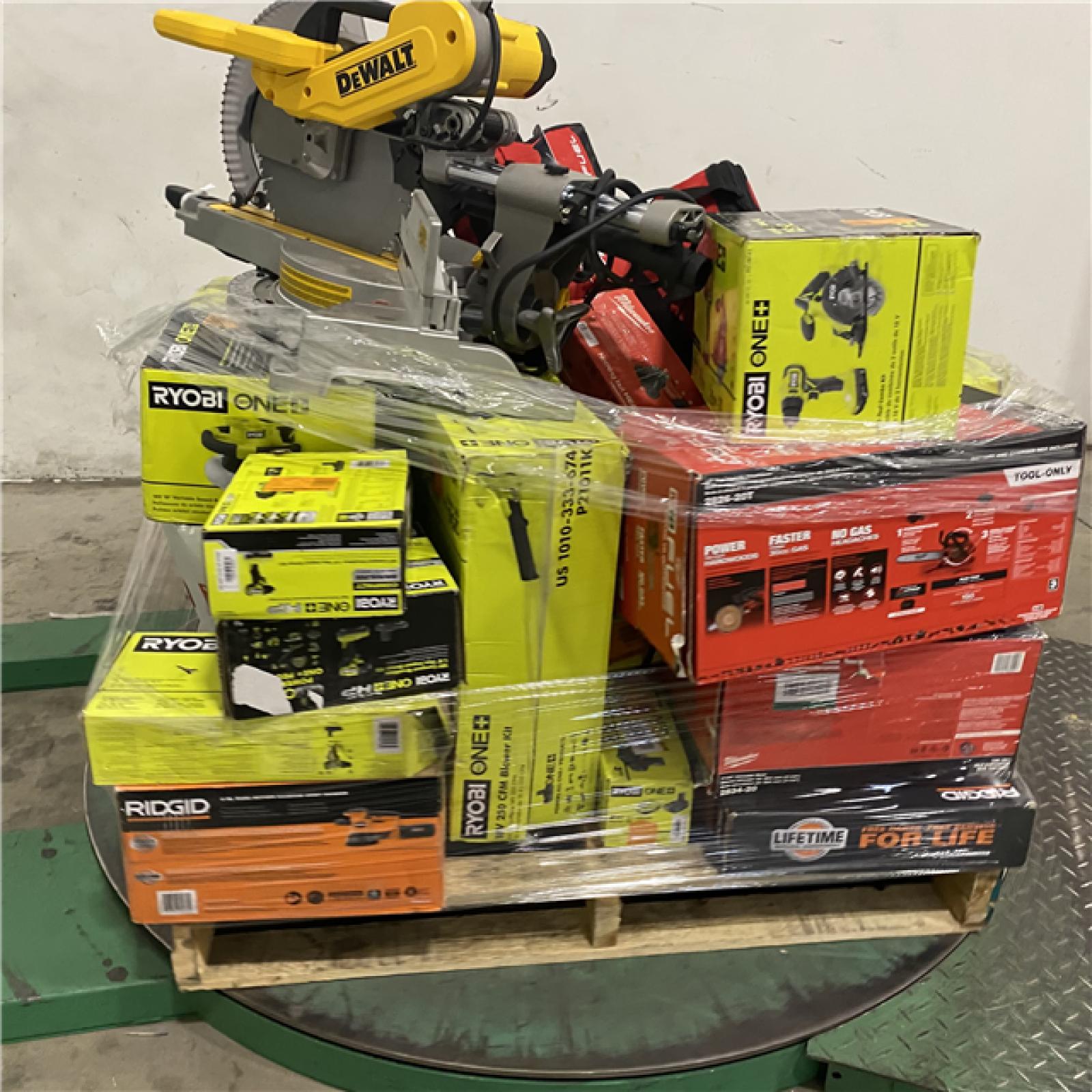 Dallas Location - As-Is Tool Pallet