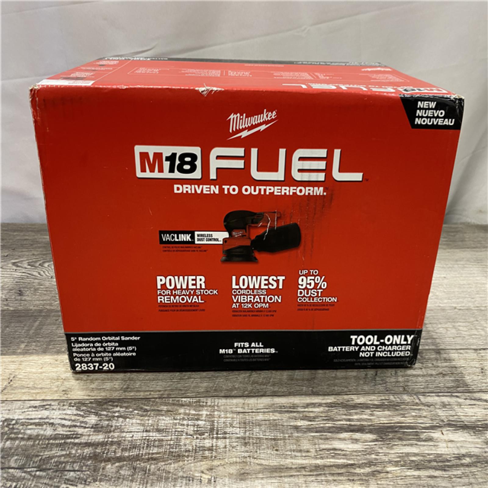 NEW - Milwaukee 18V Lithium-Ion Brushless Cordless FUEL 5 in. Random Orbit Sander (Tool-Only)