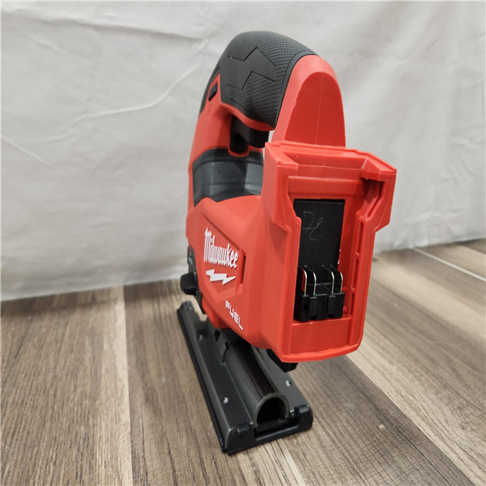 AS-IS- Milwaukee M18 FUEL 18V Lithium-Ion Brushless Cordless Jig Saw (Tool-Only)