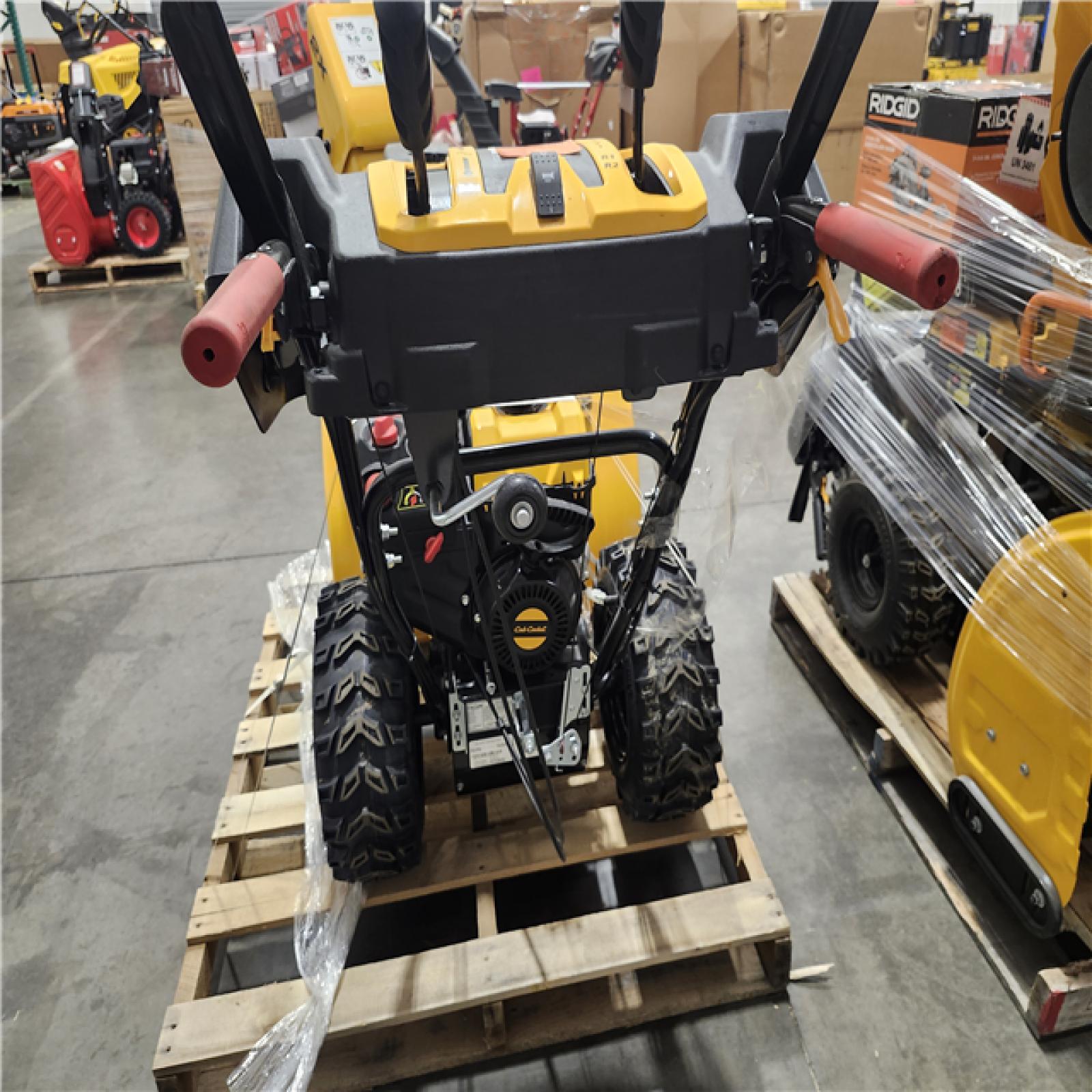 Dallas Location - As-Is Cub Cadet 2X 28 in. 272cc Gas Snow Blower
