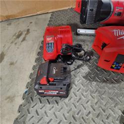 HOUSTON LOCATION - AS-IS (APPEARS LIKE NEW) Milwaukee M18 FUEL String Trimmer/Blower Combo Kit W/ 8.0 FORGE BATTERY & CHARGER