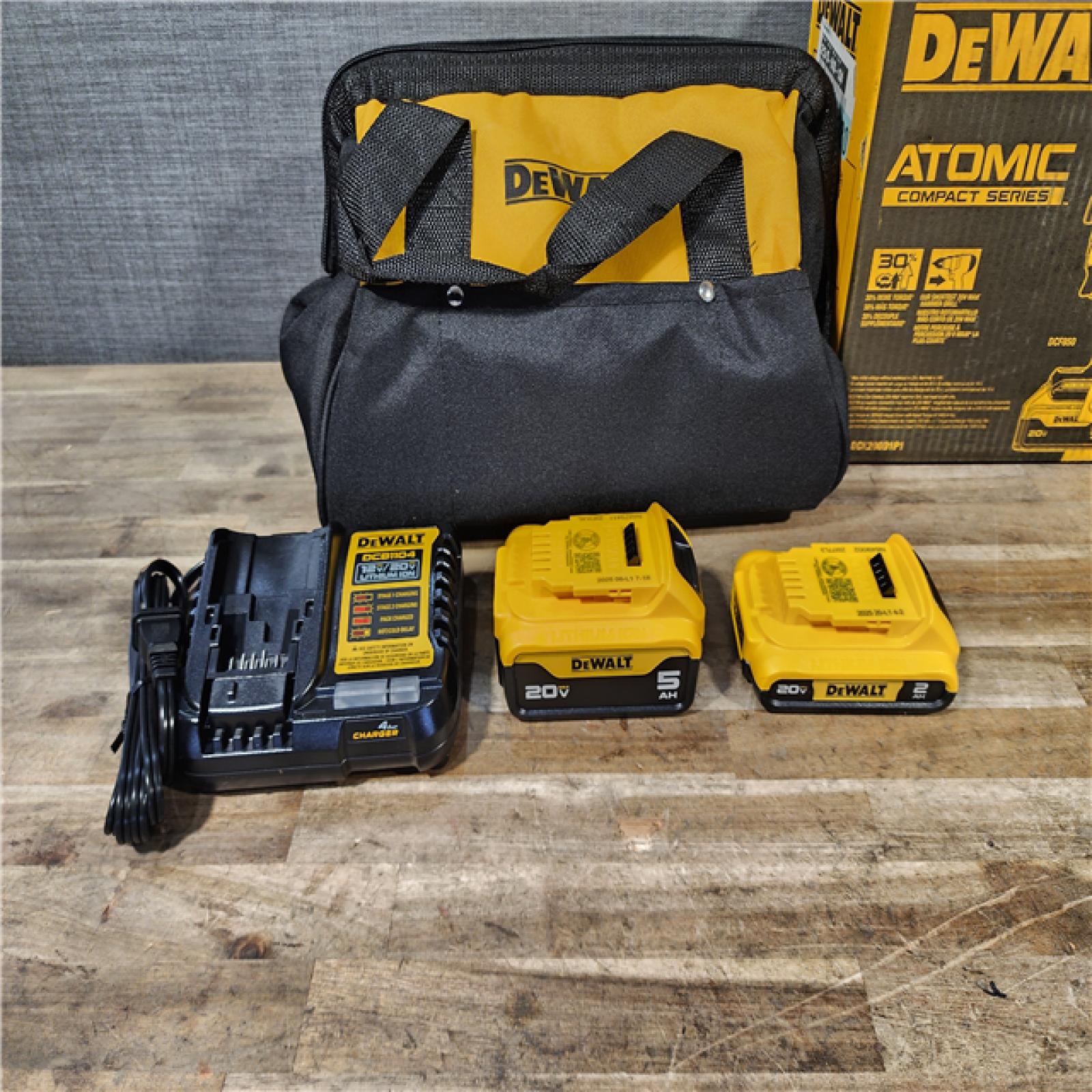 HOUSTON LOCATION - AS-IS (APPEARS LIKE NEW) DEWALT ATOMIC 20V MAX Lithium-Ion Cordless 2-Tool Combo Kit