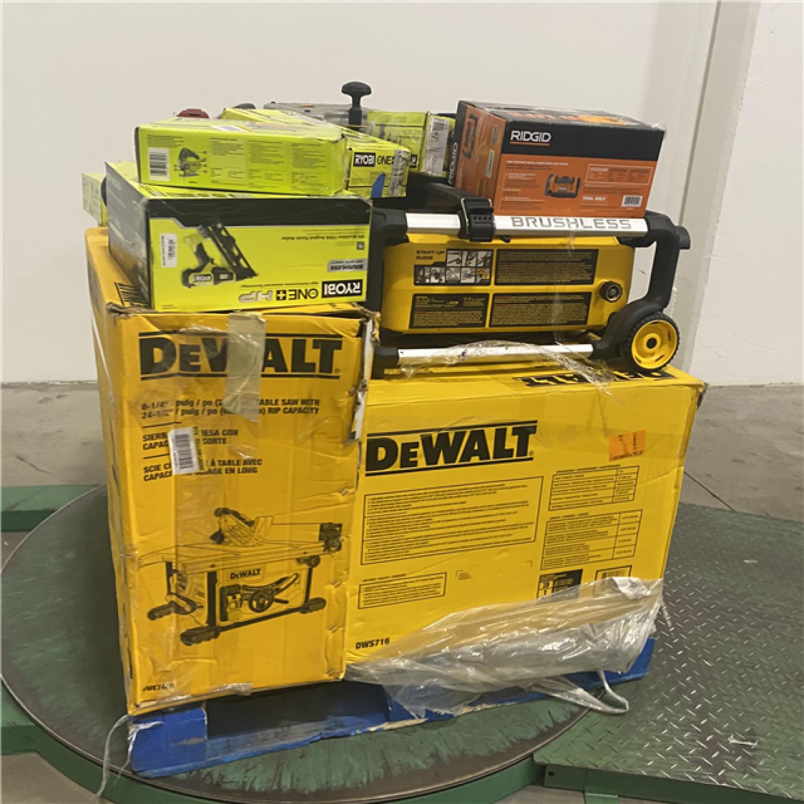 Dallas Location - As-Is Tool Pallet