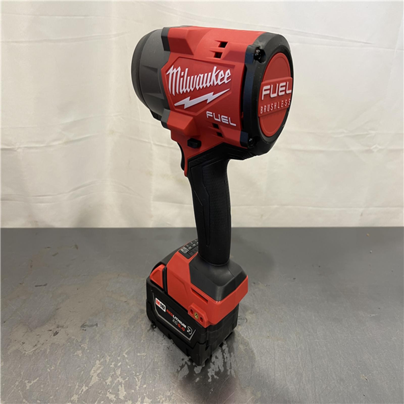 AS-IS - Milwaukee M18 FUEL 18V Lithium-Ion Brushless Cordless 1/2 in. Impact Wrench w/Friction Ring Kit