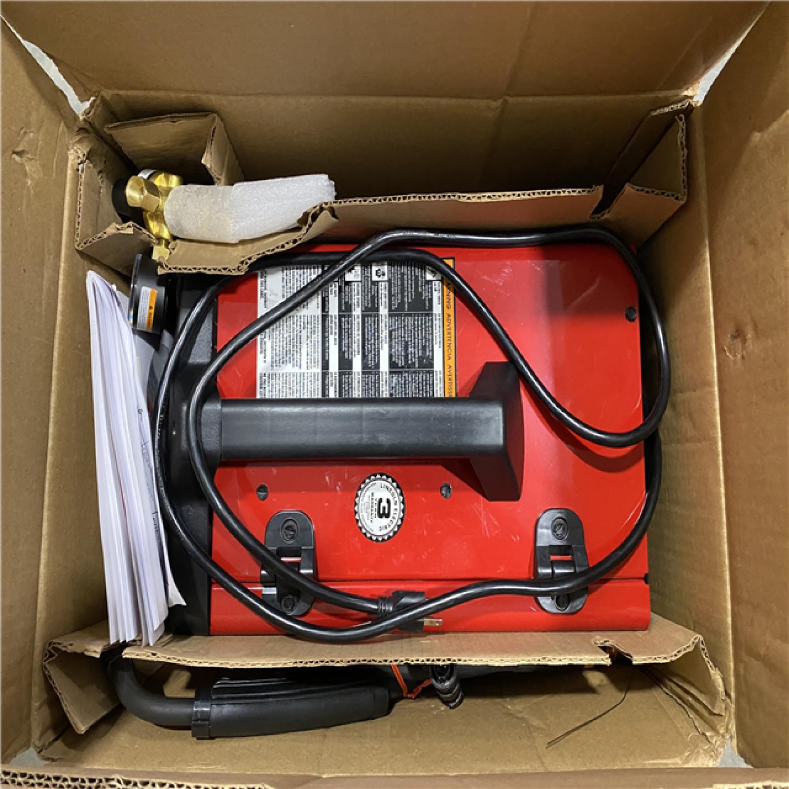 Dallas Location - As-Is Lincoln Electric Weld-Pak 140 Amp MIG and Flux-Core Wire Feed Welder