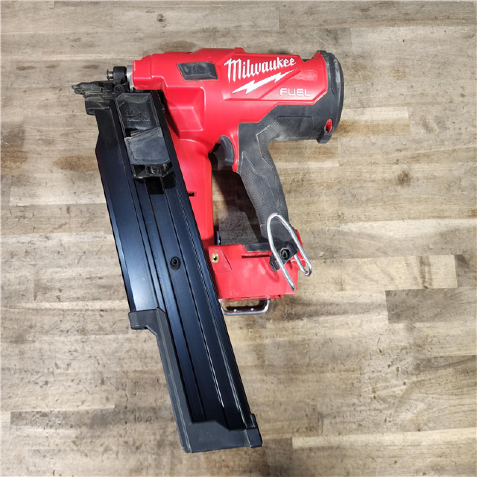 HOUSTON LOCATION - AS-IS Milwaukee 2744-20 M18 FUEL 3-1/2 in. 18V 21-Degree Lithium-Ion Brushless Cordless Framing Nailer (Tool-Only)