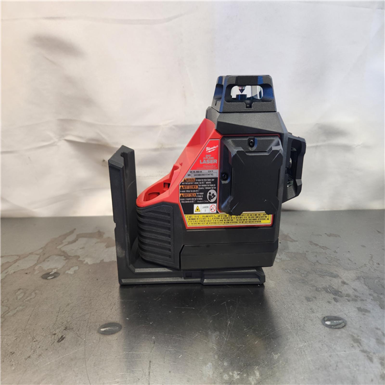 AS-IS- Milwaukee-M12 Green Beam Laser 360° 3-Plane Kit