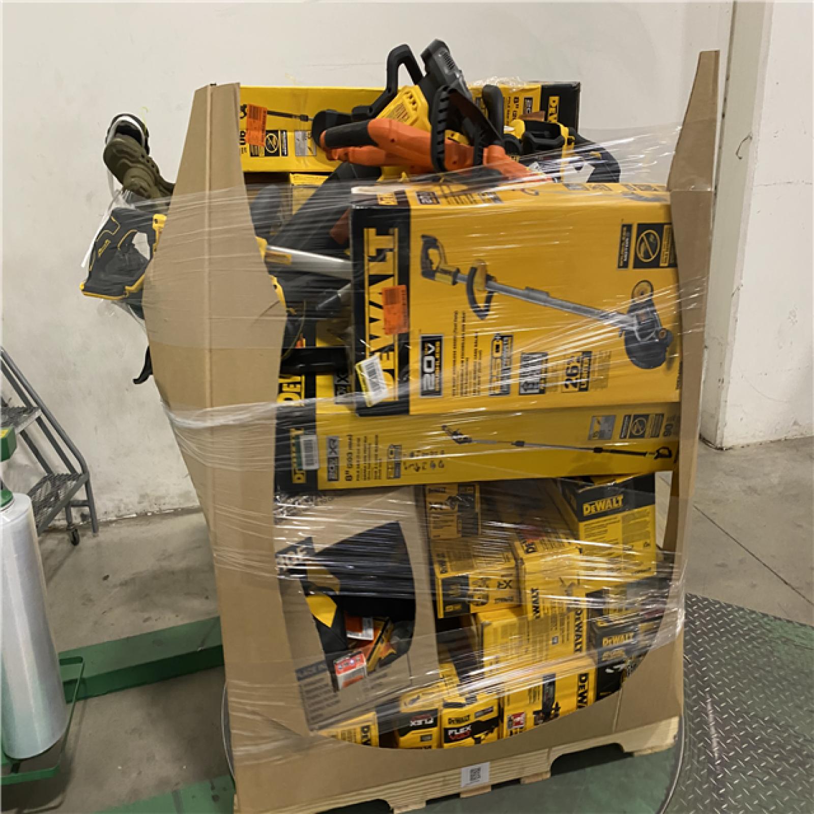 Dallas Location - As-Is DEWALT Tool Pallet