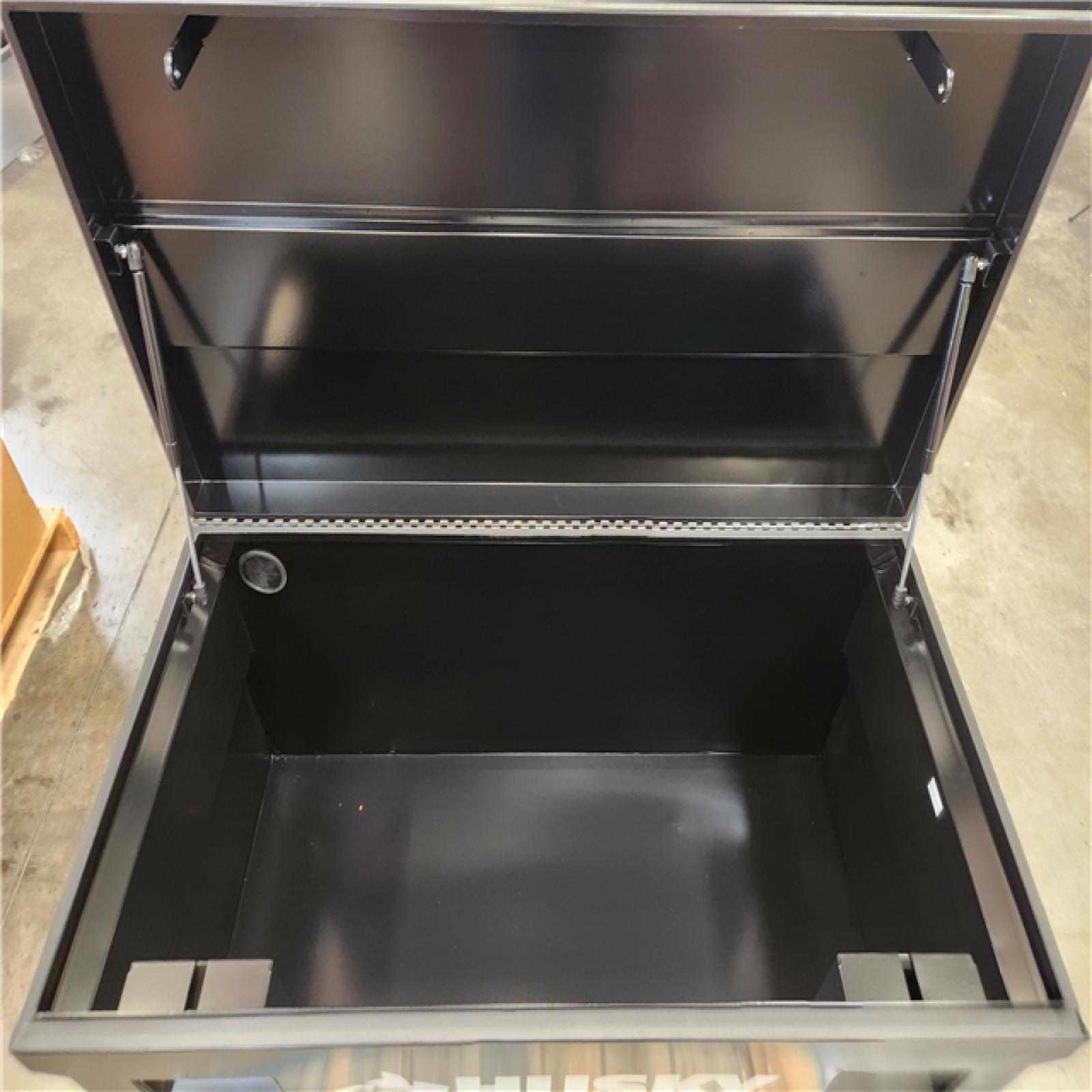 Phoenix NEW Husky Tool Storage 48 in. W Black Steel Job Site Toolbox