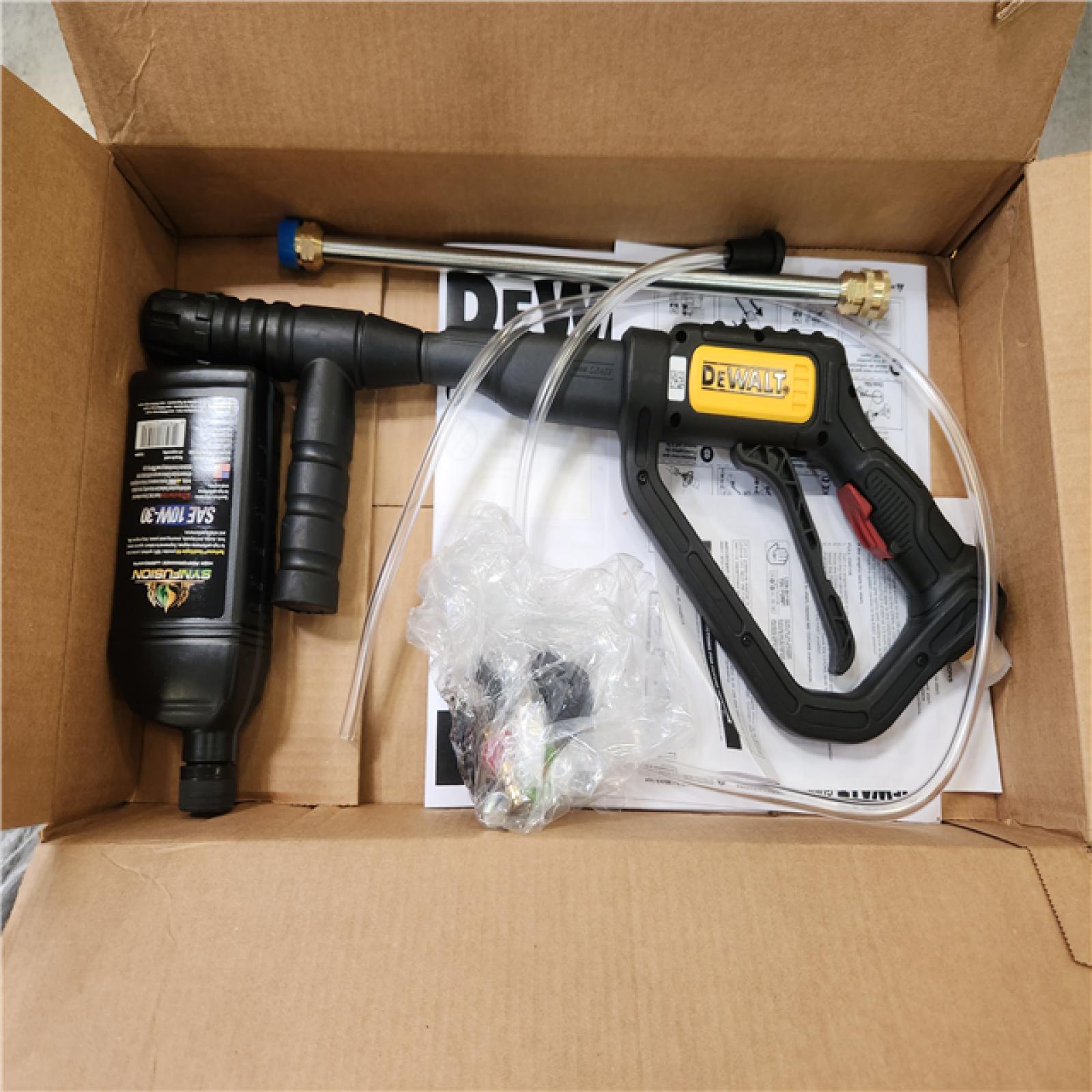 Phoenix DEWALT 3600 PSI 2.5 GPM Gas Pressure Washer with Honda GX200 Engine  Heavy-Duty Commercial Cold Water Power Cleaner