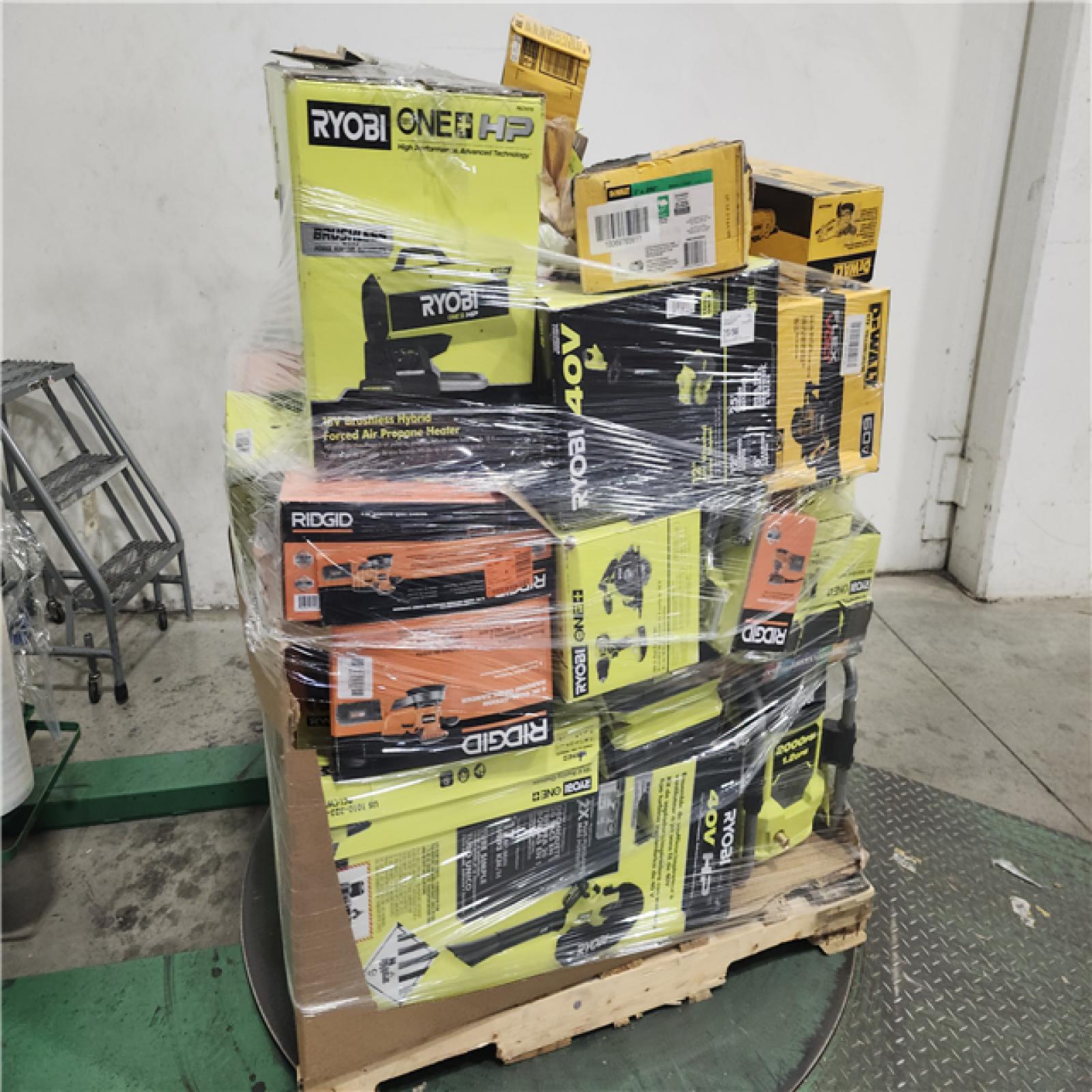 Dallas Location - As-Is Tool Pallet