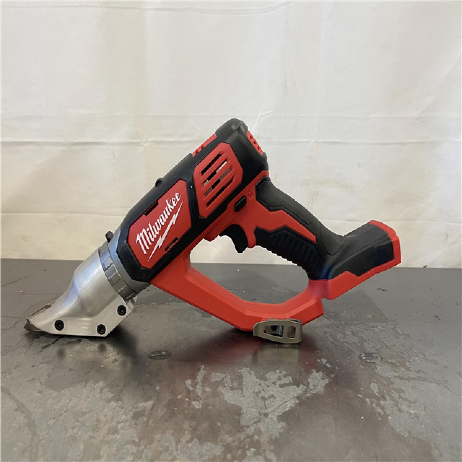 AS-IS- Milwaukee M18 18V Lithium-ion Cordless 18-gauge Double Cut Metal Shear (Tool-Only)