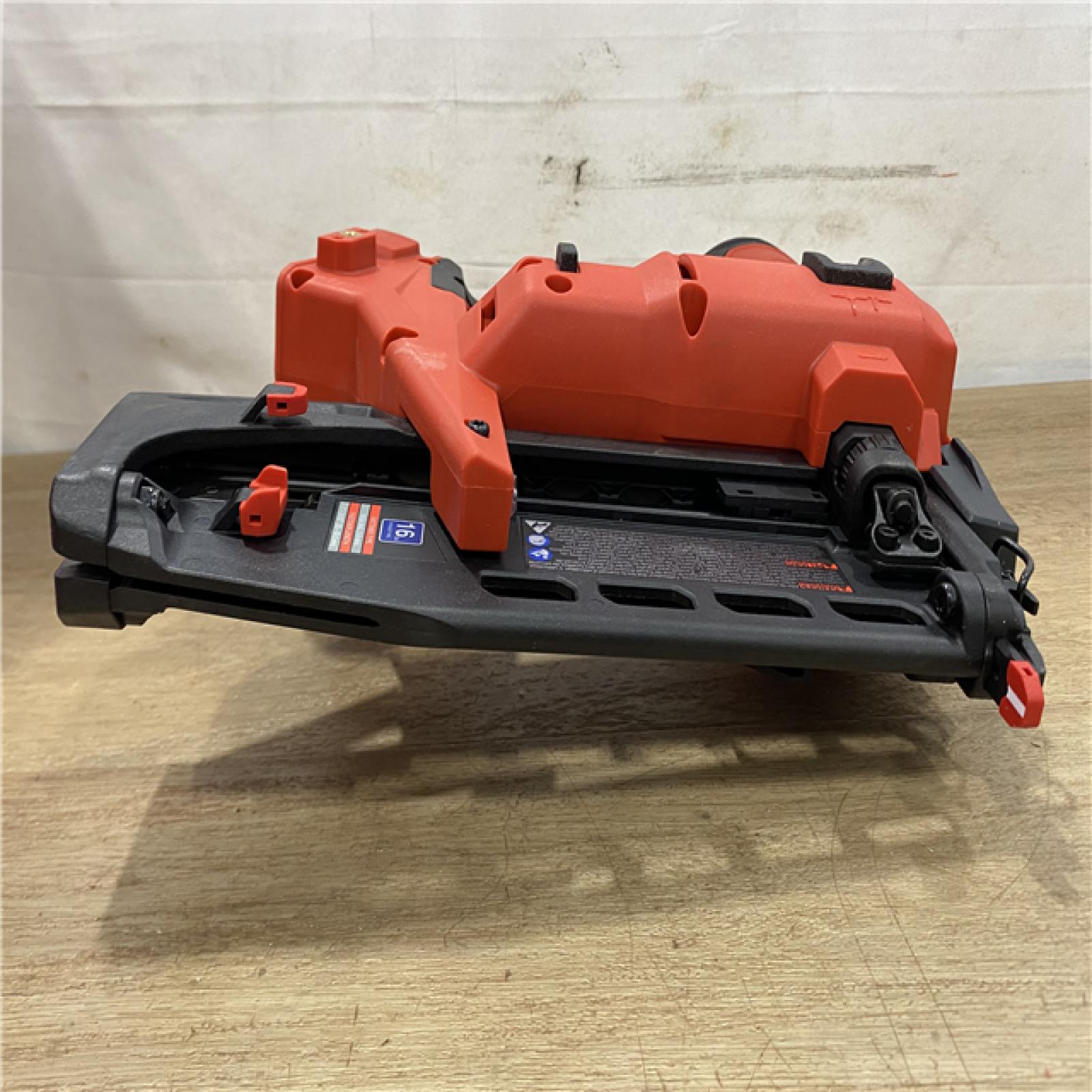 AS-IS Milwaukee FUEL 18-Volt Lithium-Ion Brushless Cordless Gen ll 16-Gauge Straight Finish Nailer (Tool Only)