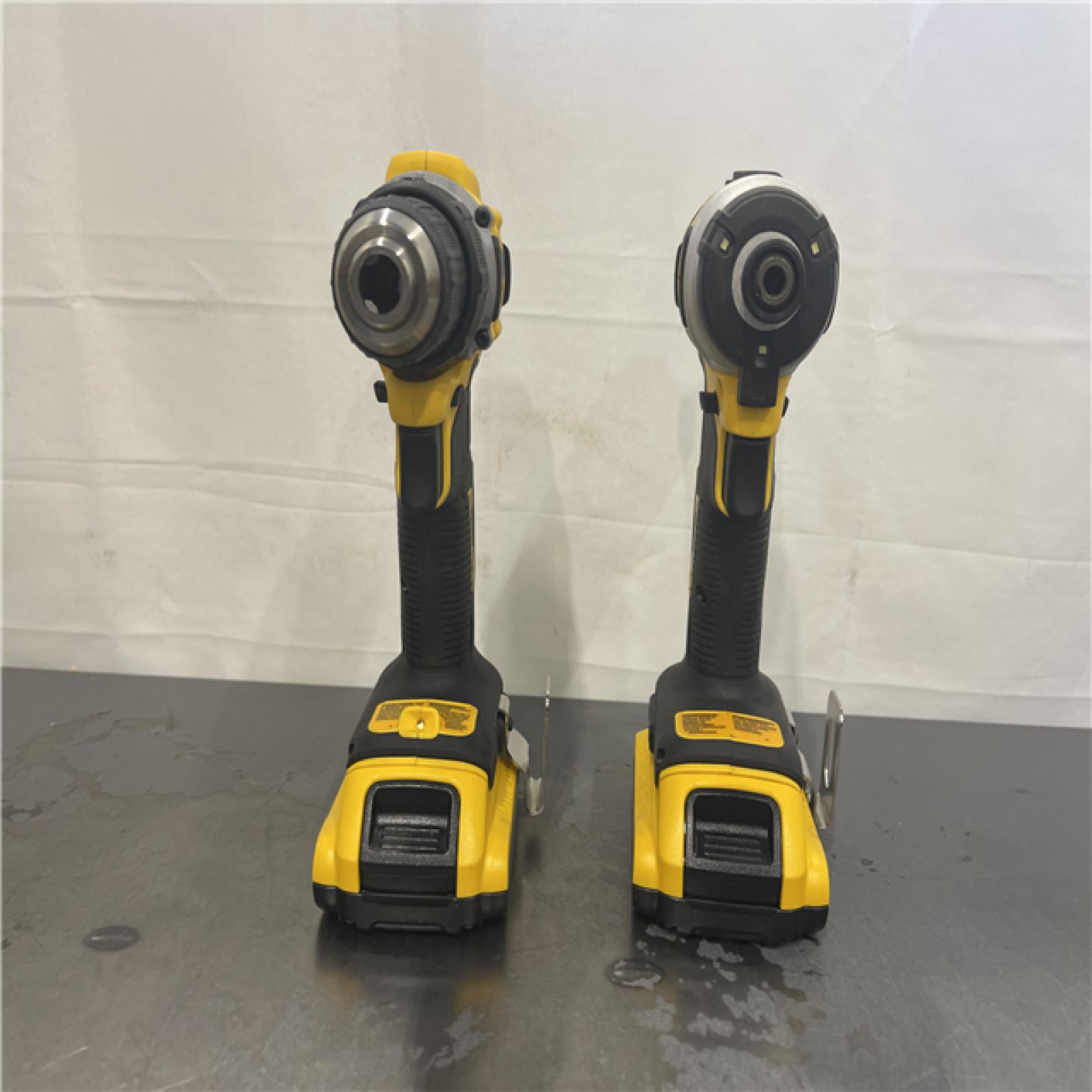 AS-IS- DEWALT ATOMIC 20-Volt MAX Lithium-Ion Cordless Combo Kit