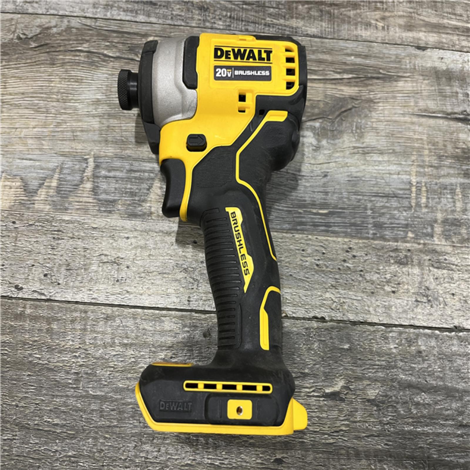 AS-IS DEWALT Atomic 20V Max Lithium-Ion Brushless Cordless Compact 1/4 in. Impact Driver Kit