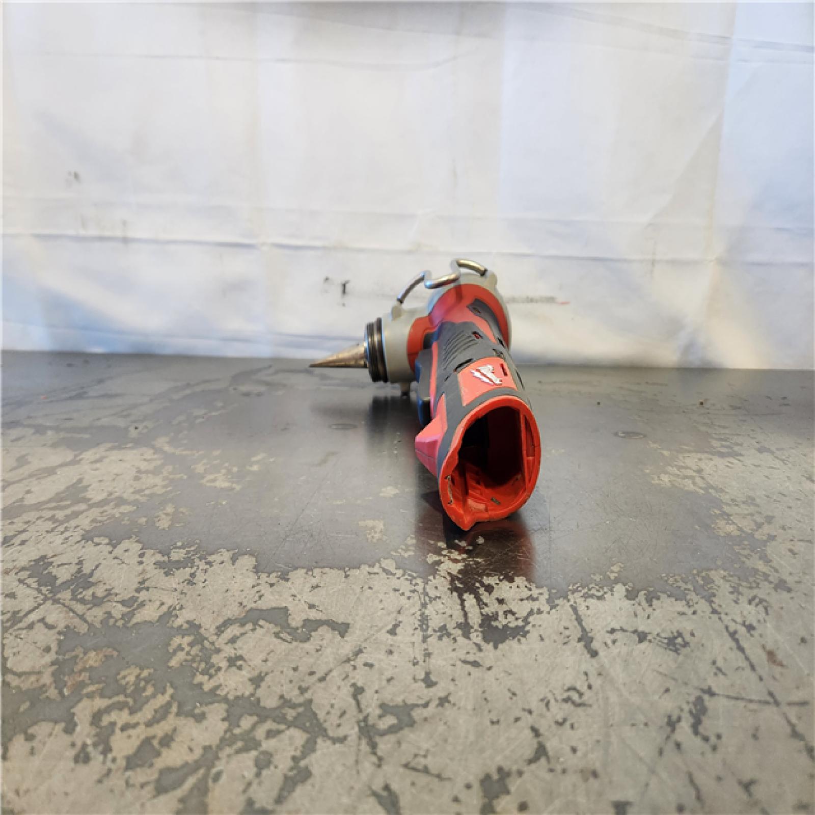 AS-IS- Milwaukee M12 Cordless PEX Expansion Tool Kit