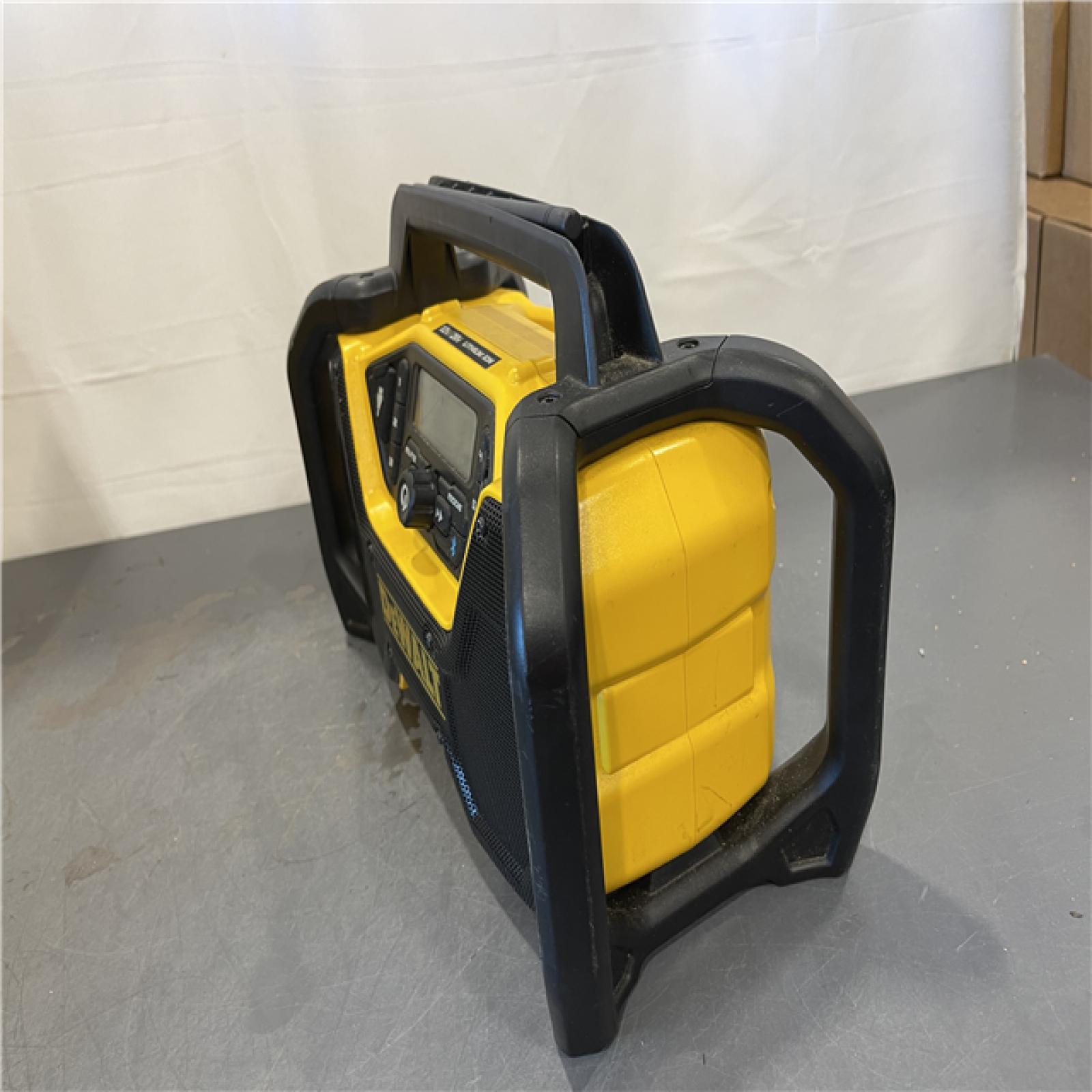 AS-IS - DeWalt 20V MAX Compact Cordless Bluetooth Radio