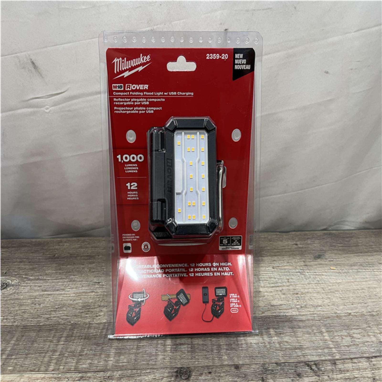 NEW - Milwaukee 18-Volt Lithium-Ion Cordless 1000 Lumens ROVER Compact Folding Flood Light with USB Charging (Tool-Only)