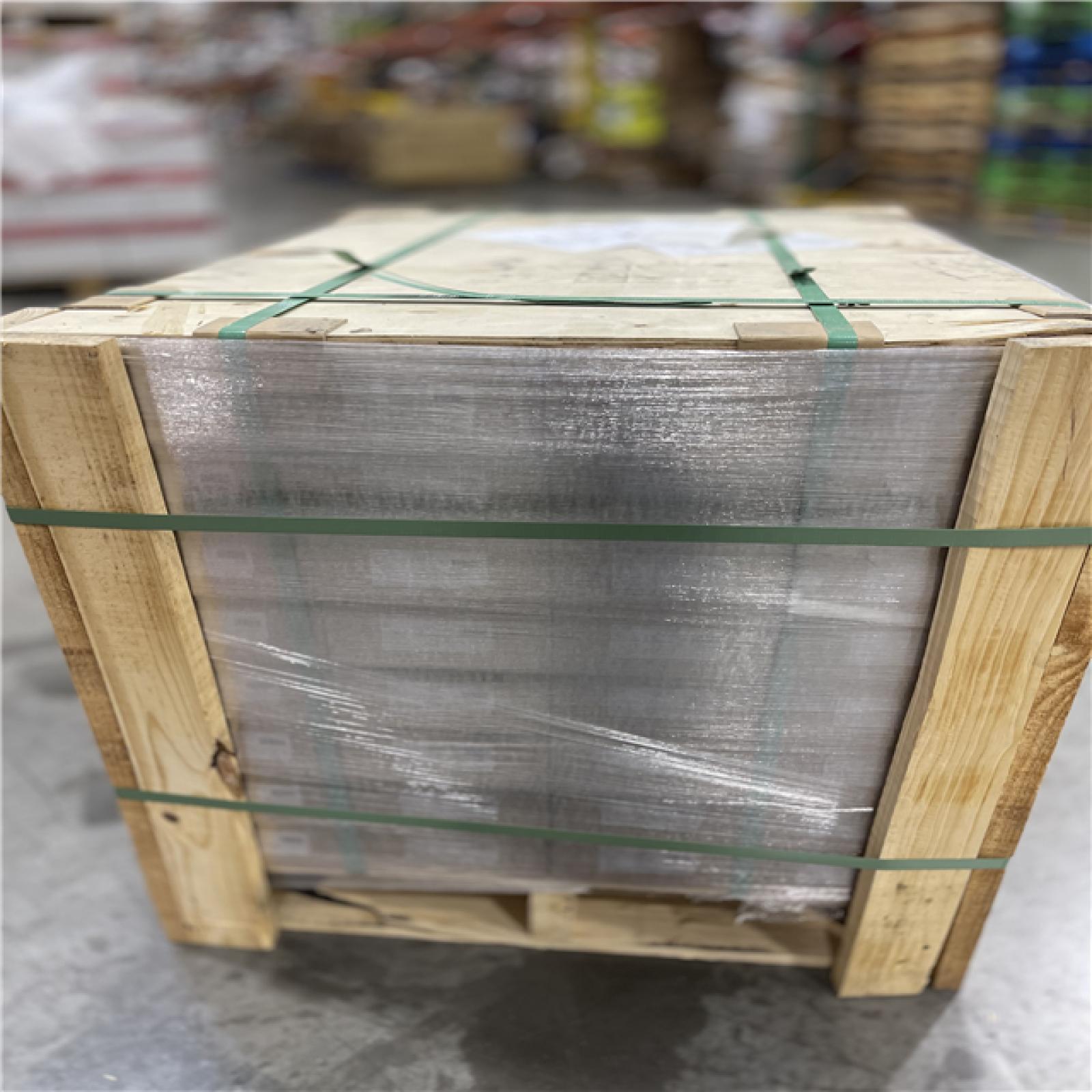 DALLAS LOCATION - TrafficMaster Elk Run 6 MIL x 6 in. W x 36 in. L Waterproof Click Lock Vinyl Plank Flooring (23.95 sq. ft./Case) PALLET-(32 UNITS)