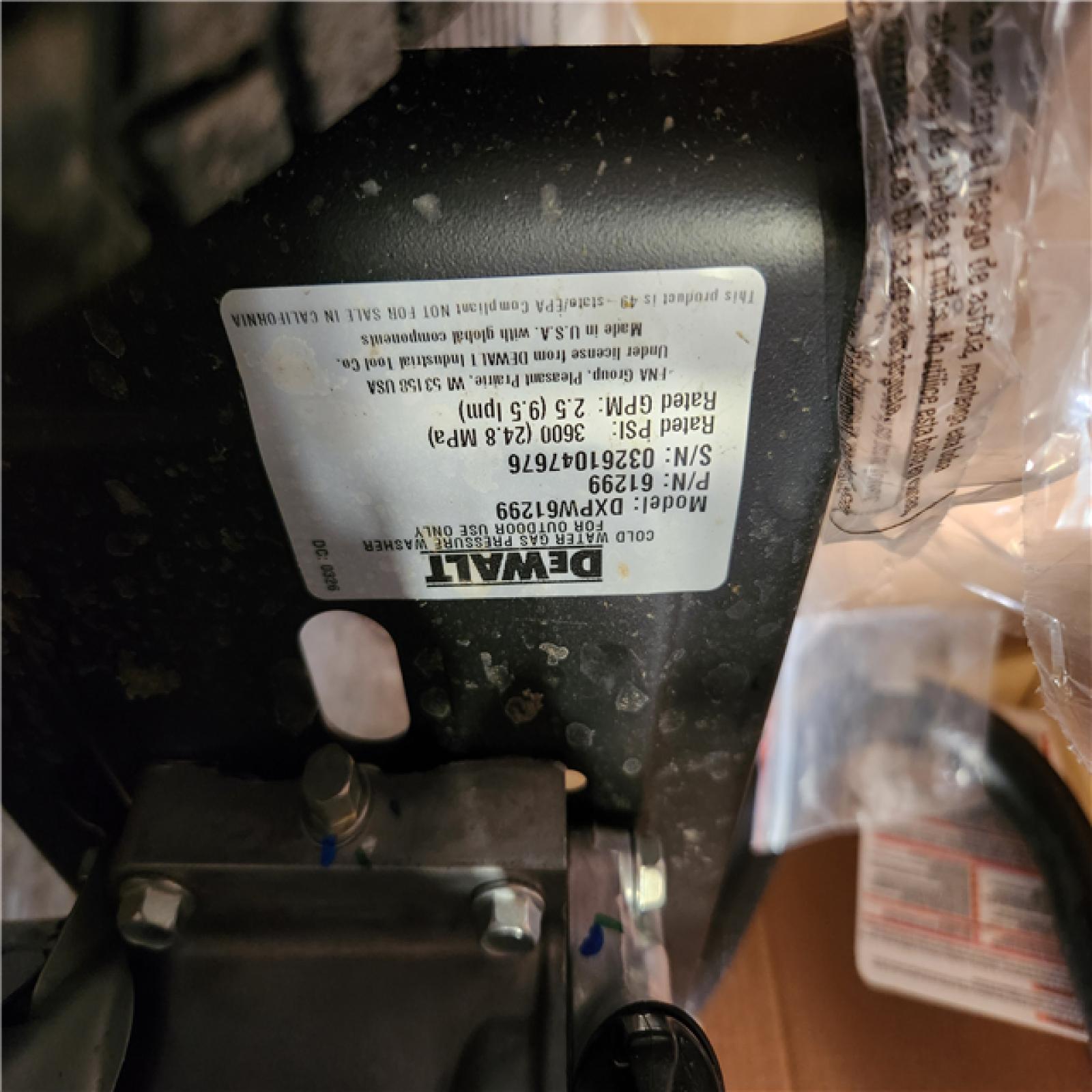 Phoenix DEWALT 3600 PSI 2.5 GPM Gas Pressure Washer with Honda GX200 Engine  Heavy-Duty Commercial Cold Water Power Cleaner
