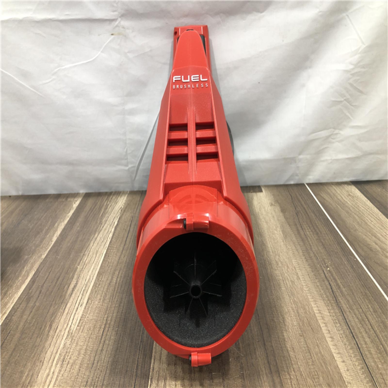 AS-IS Milwaukee  FUEL 120 MPH 500 CFM 18V Brushless Cordless Battery Powered Leaf Blower Kit