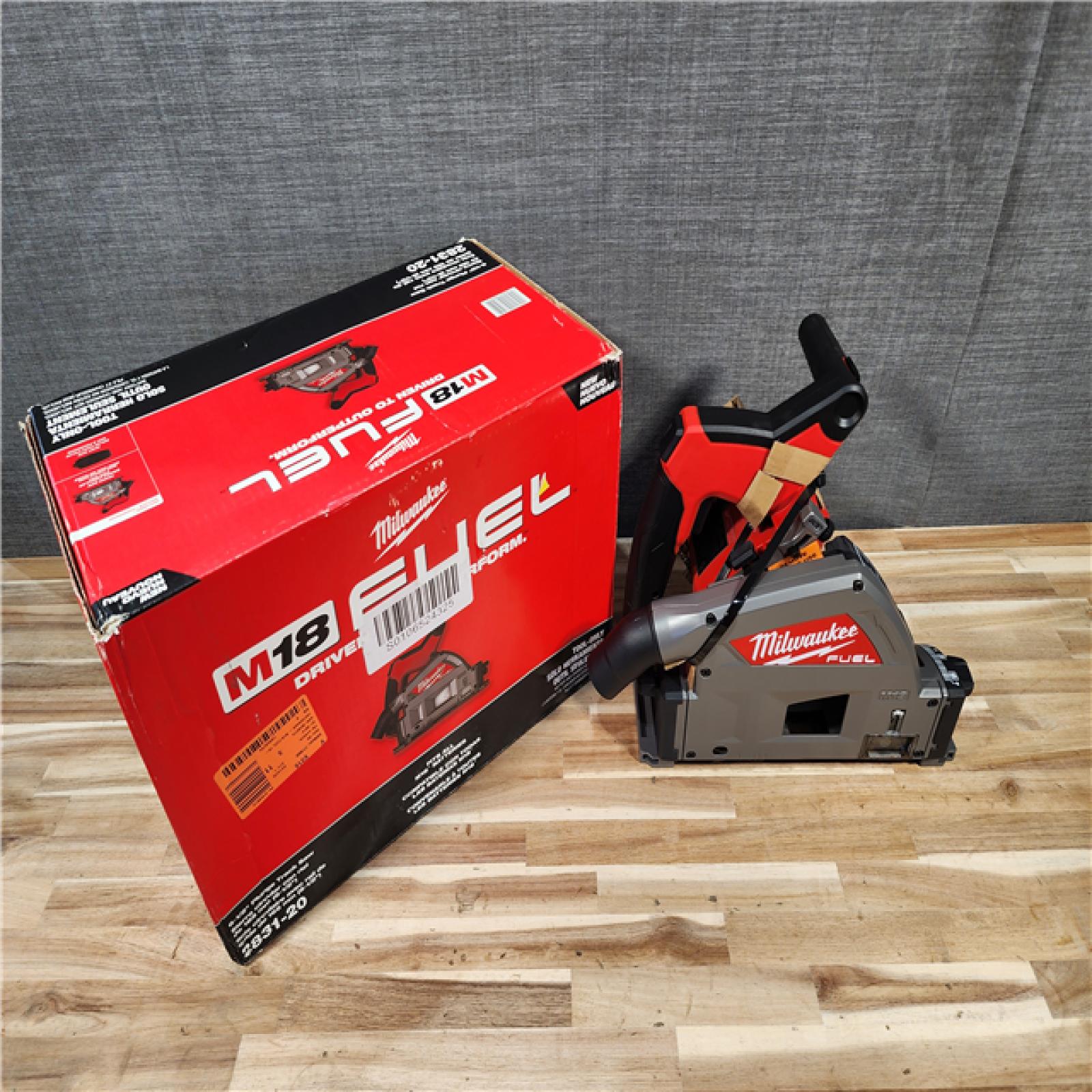 HOUSTON LOCATION - AS-IS (APPEARS LIKE NEW) Milwaukee  FUEL 18V Lithium-Ion Cordless Brushless 6-1/2 in. Plunge Cut Track Saw (Tool-Only)