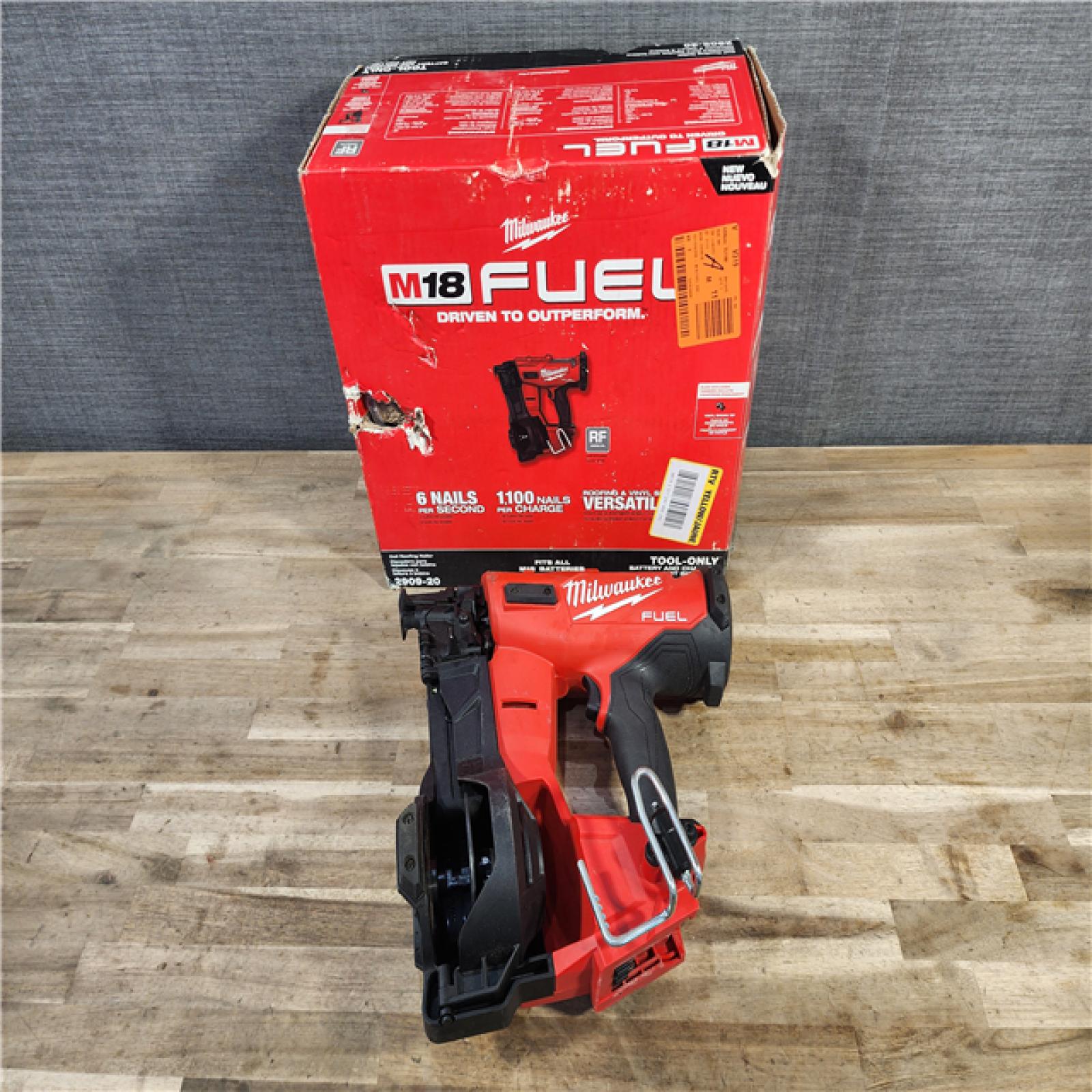 HOUSTON LOCATION - AS-IS Milwaukee M18 FUEL Coil Roofing Nailer (TOOL ONLY)