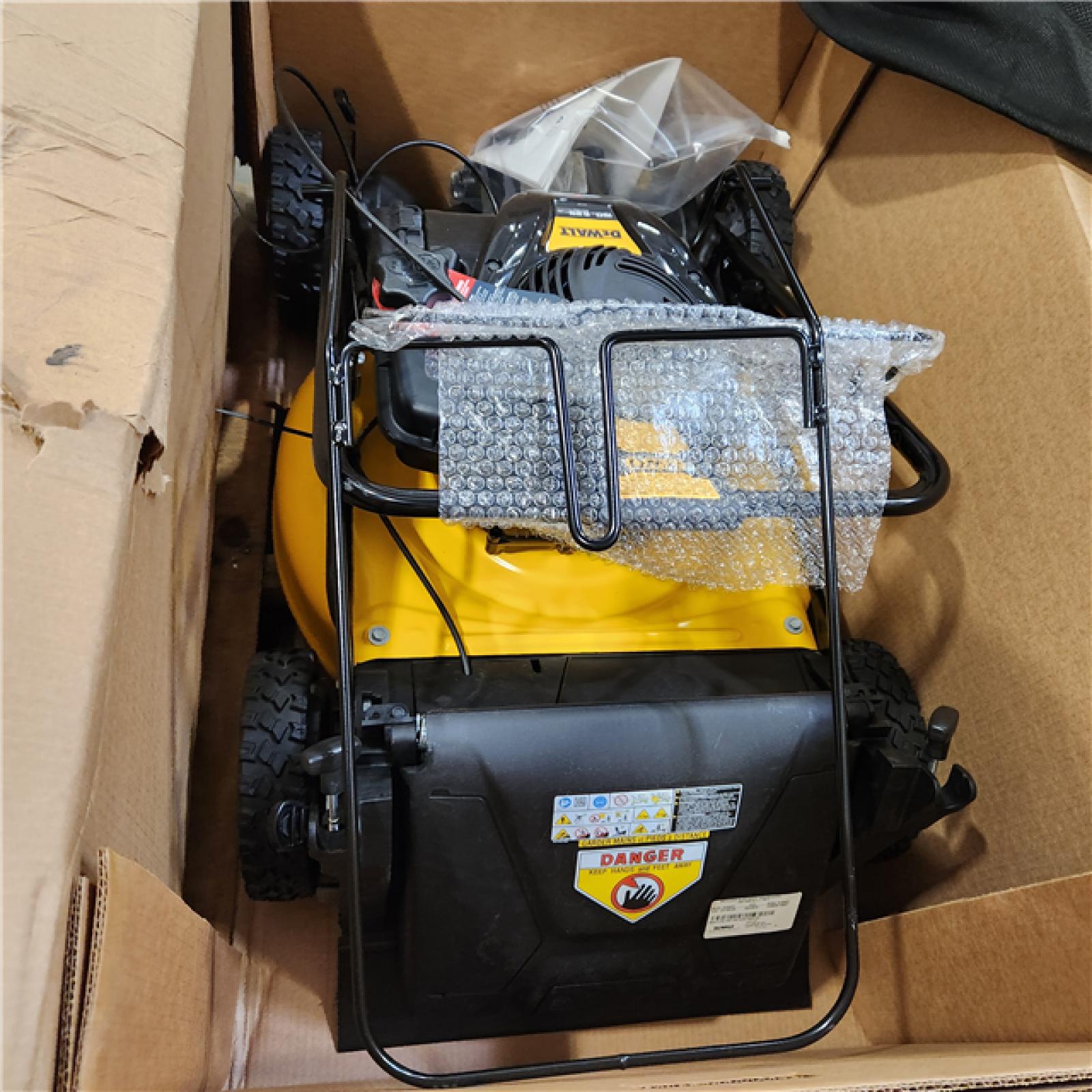 Dallas Location - As-Is DEWALT 21 in. 150cc Gas Lawn Mower
