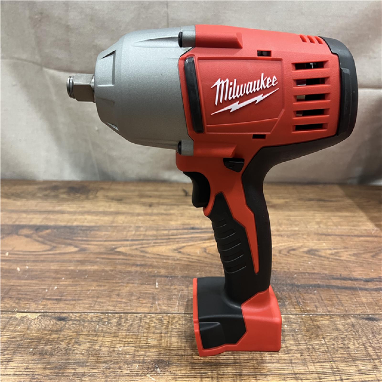 AS-IS Milwaukee M18 1/2 in. Cordless Brushless High Torque Impact Wrench Kit (Battery & Charger)
