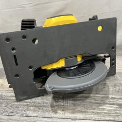 AS-IS DEWALT FLEXVOLT 60V MAX Cordless Brushless 7-1/4 in. Circular Saw with Brake (Tool Only)