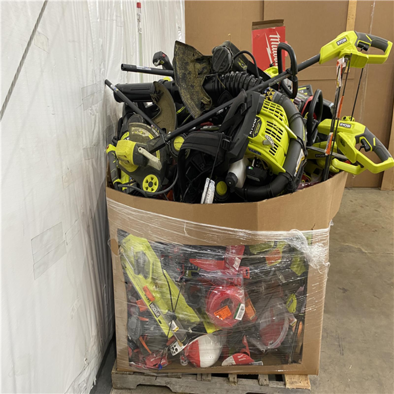 Houston Location AS IS - Tool Pallet