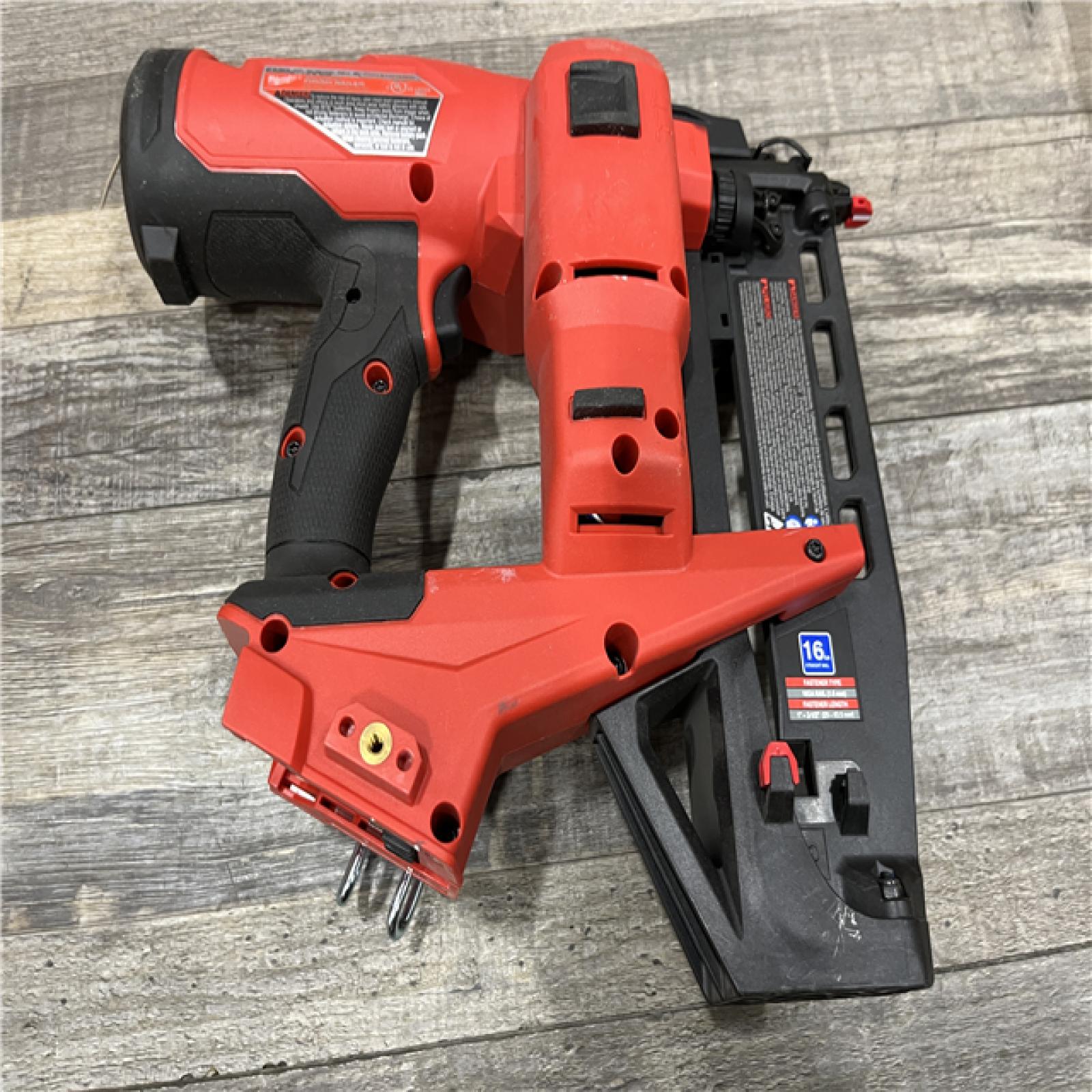AS-IS Milwaukee FUEL 18-Volt Lithium-Ion Brushless Cordless Gen ll 16-Gauge Straight Finish Nailer (Tool Only)
