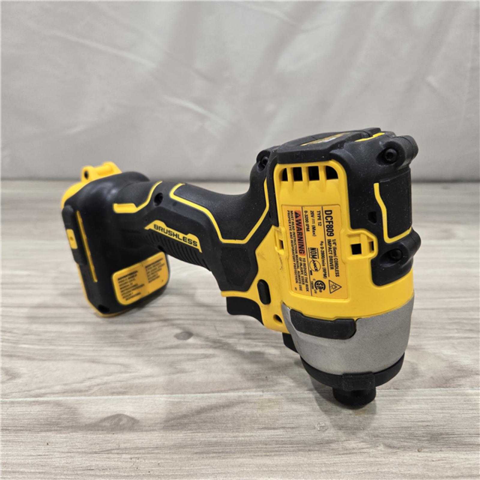 AS-IS Dewalt DCK225D2 20V MAX ATOMIC Compact Cordless Drill Driver and Impact Driver Combo Kit