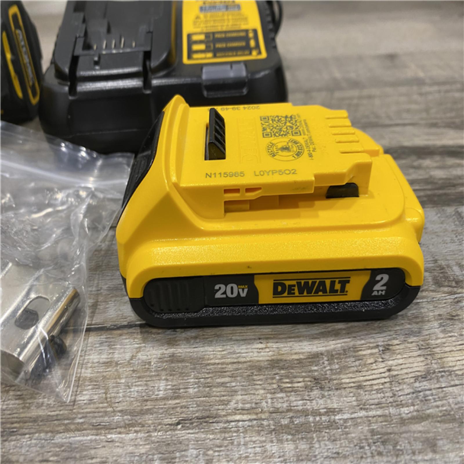 AS-IS DEWALT Atomic 20V Max Lithium-Ion Brushless Cordless Compact 1/4 in. Impact Driver Kit