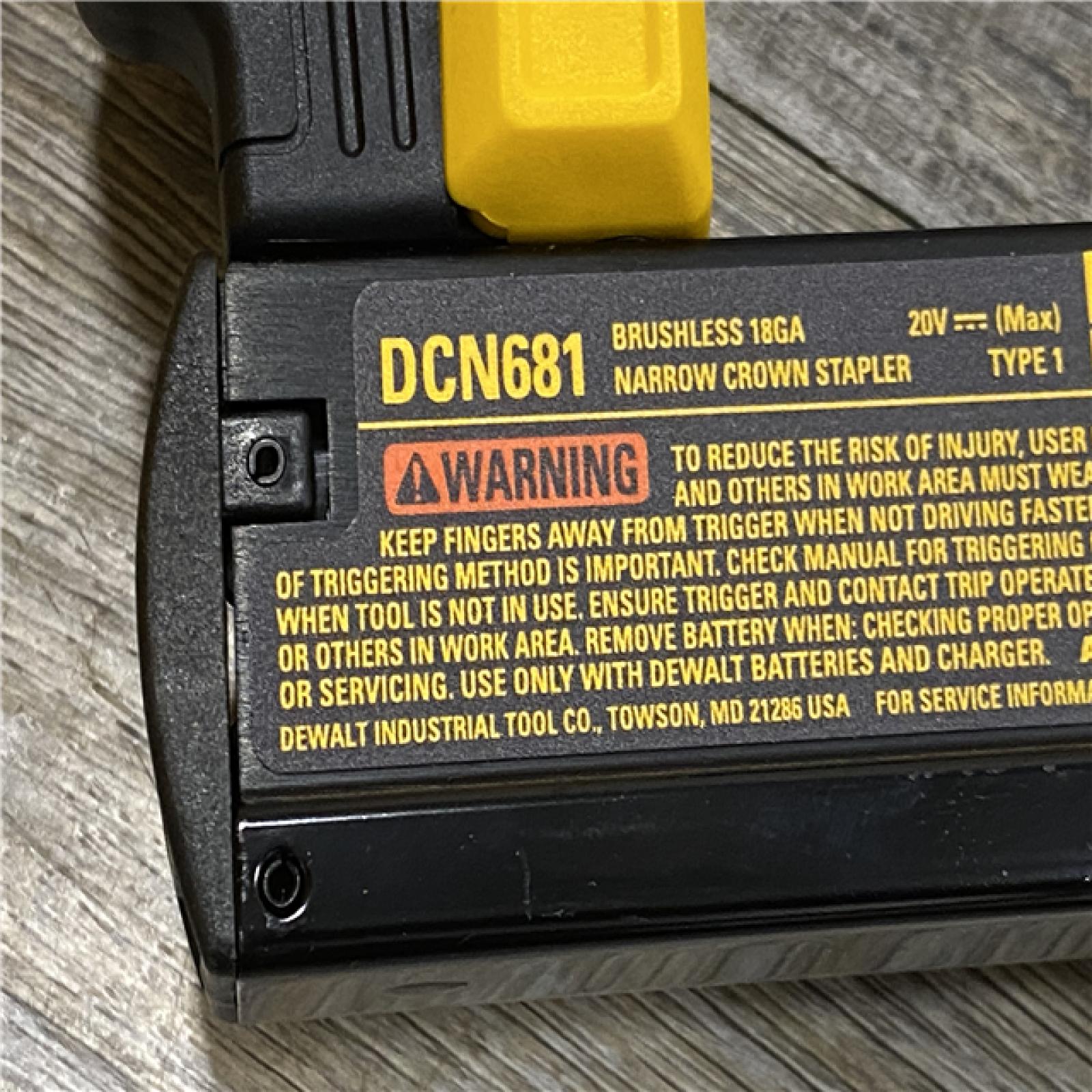 AS-IS DEWALT 20V MAX XR Lithium-Ion Cordless 18-Gauge Narrow Crown Stapler Kit