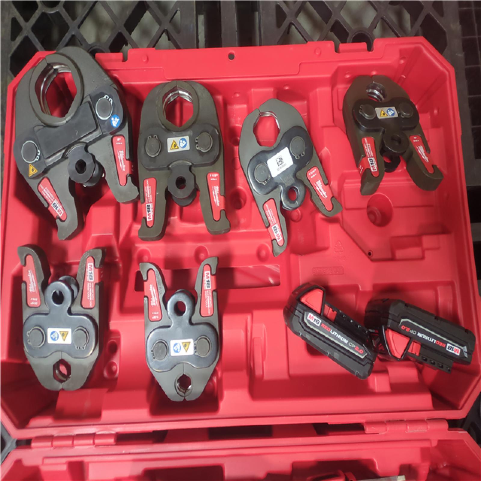 CALIFORNIA AS-IS MILWAUKEE M18 Lithium-Ion FORCE LOGIC Press Tool Kit w/ 1/2 in. - 2 in. Jaws Kit