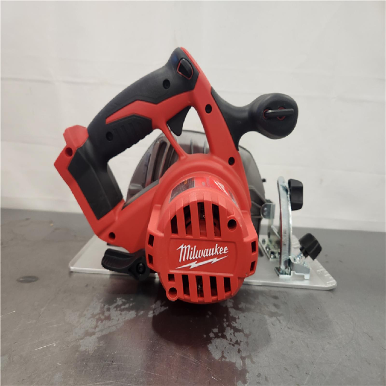 AS-IS- MILWAUKEE 7-1/4 REAR HANDLE CIRCULAR SAW (TOOL ONLY)