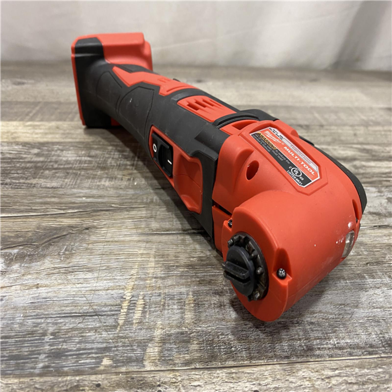 AS-IS Milwaukee 18V Lithium-Ion Cordless Oscillating Multi-Tool (Tool-Only)
