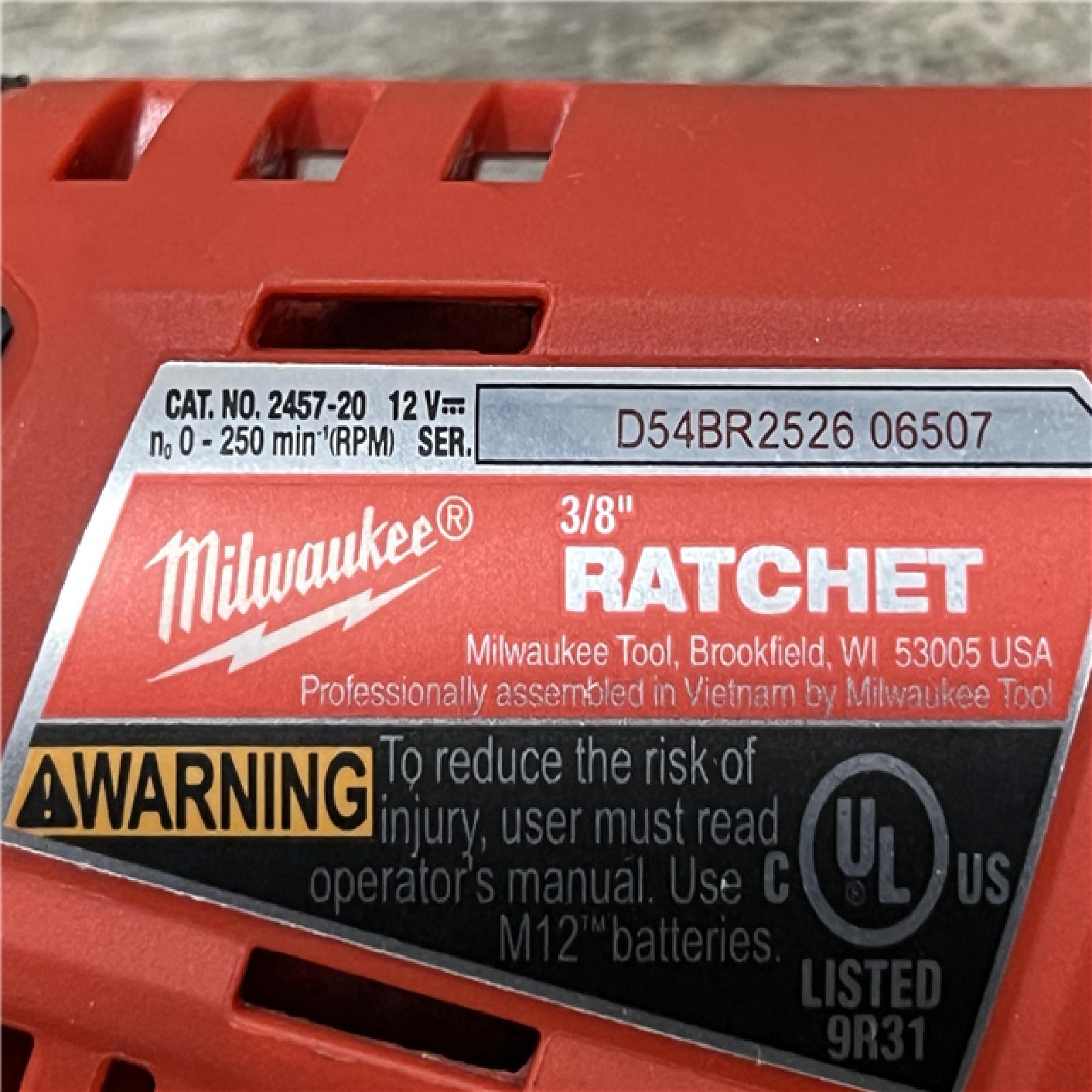 AS-IS Milwaukee 12V Lithium-Ion Cordless 3/8 in. Ratchet (Tool-Only)
