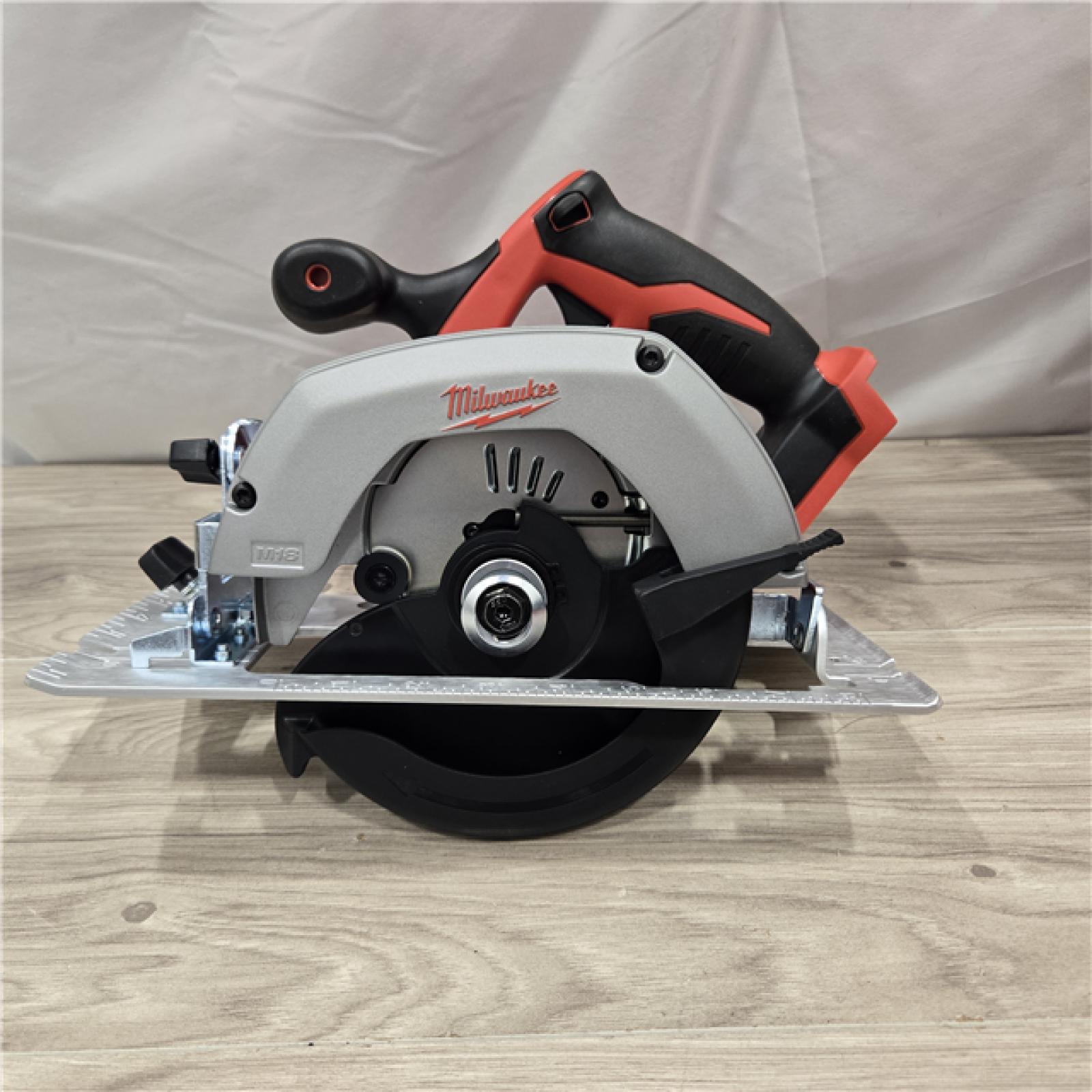 AS-IS Milwaukee 2630-20 M18 Cordless 6-1/2 Circular Saw (Bare Tool Only)