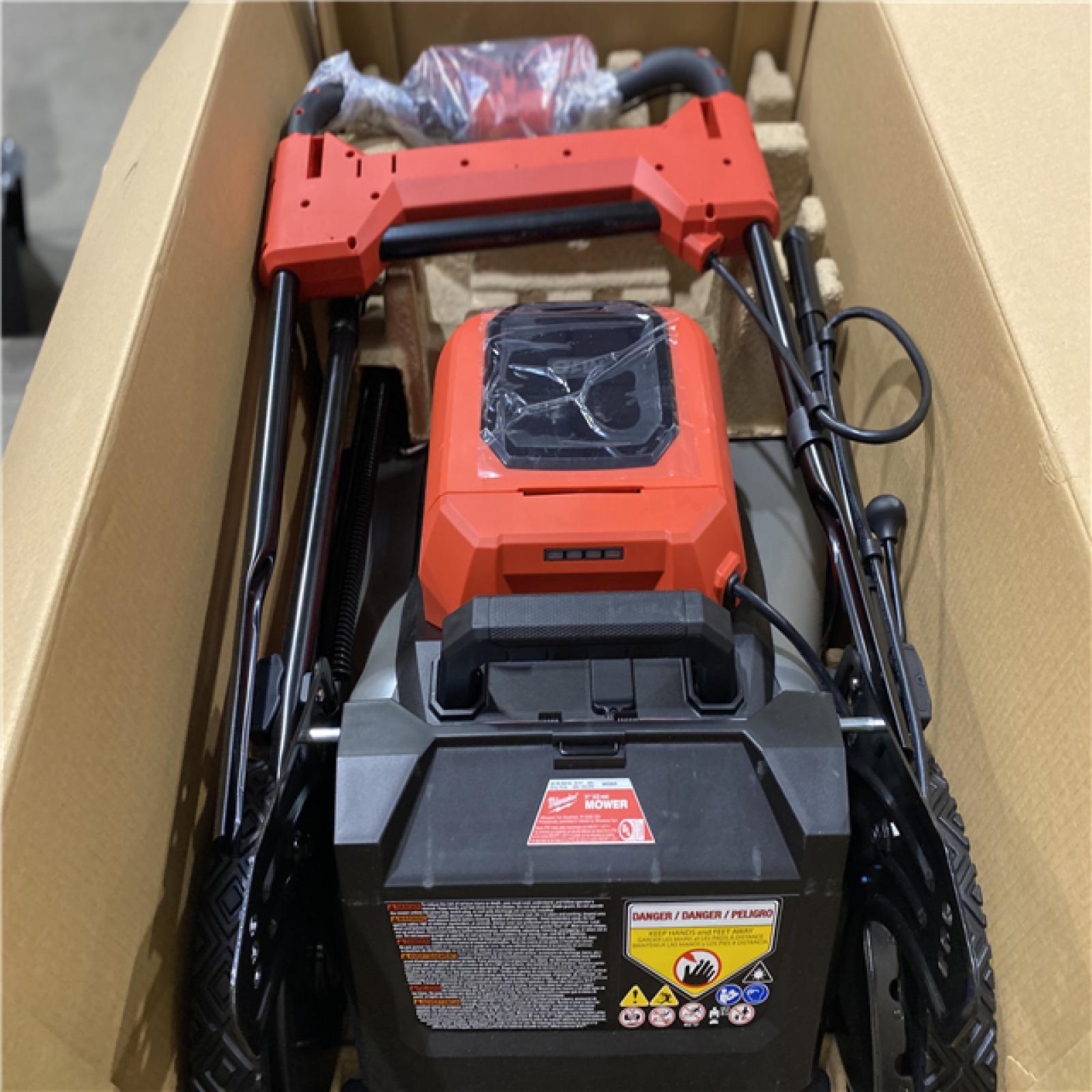 Dallas Location - As-Is Milwaukee M18 FUEL Brushless Cordless 21 in. Walk Behind Dual Battery Self-Propelled Mower Kit